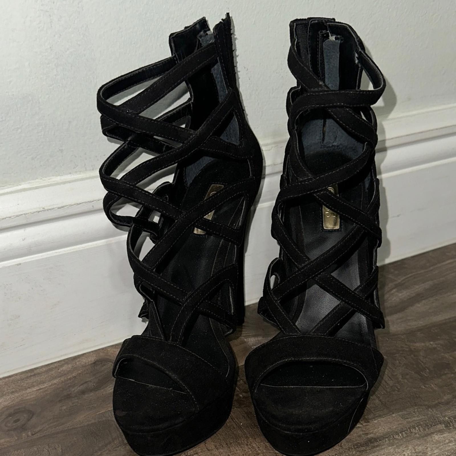Guess Guess Elegant Black Strappy Heels Size US 7 / IT 37 - 1 Thumbnail