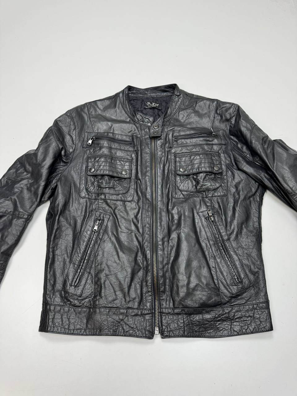 Vintage Vintage leather biker jacket for men Size US L / EU 52-54 / 3 - 2 Thumbnail