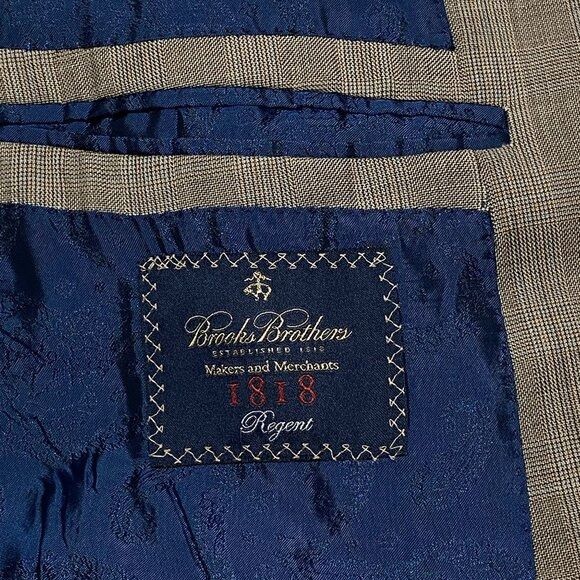 Brooks Brothers Brooks Brothers 2-pc 100% Wool Suit Regent Classic Fit 43R w Size 42R - 4 Thumbnail