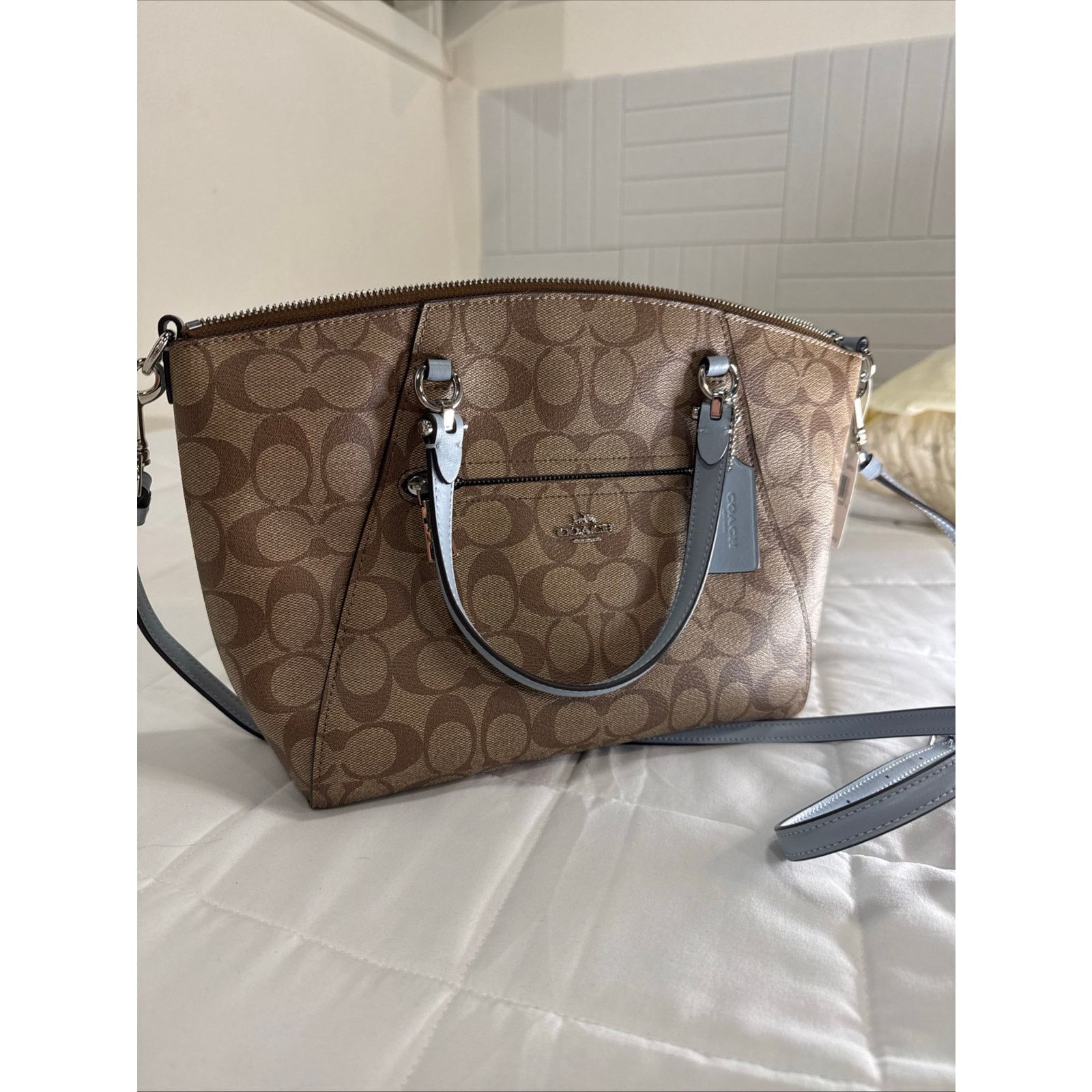 Coach BRAND NEW W/ Tag COACH C24923 Signature SATCHEL Canvas Beige Size ONE SIZE - 2 Thumbnail
