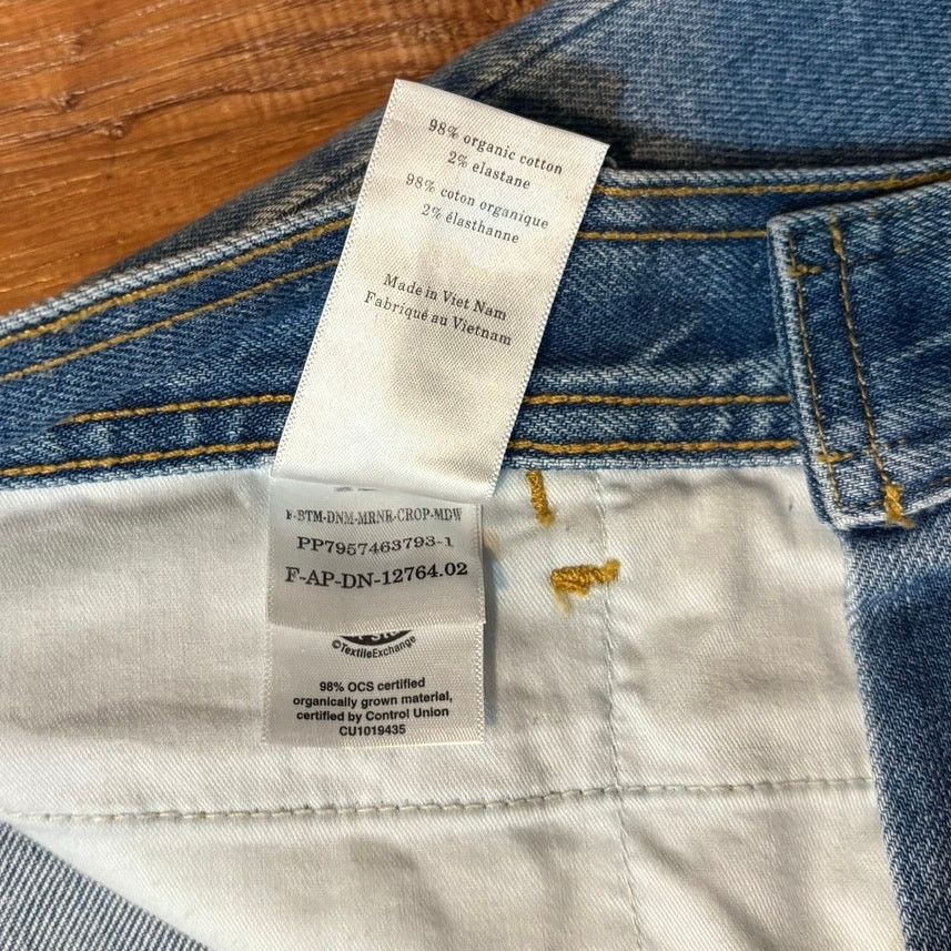 Everlane NWOT Everlane The Mariner Cropped Jean Shallow Beach Size 31 Size 31" - 6 Thumbnail