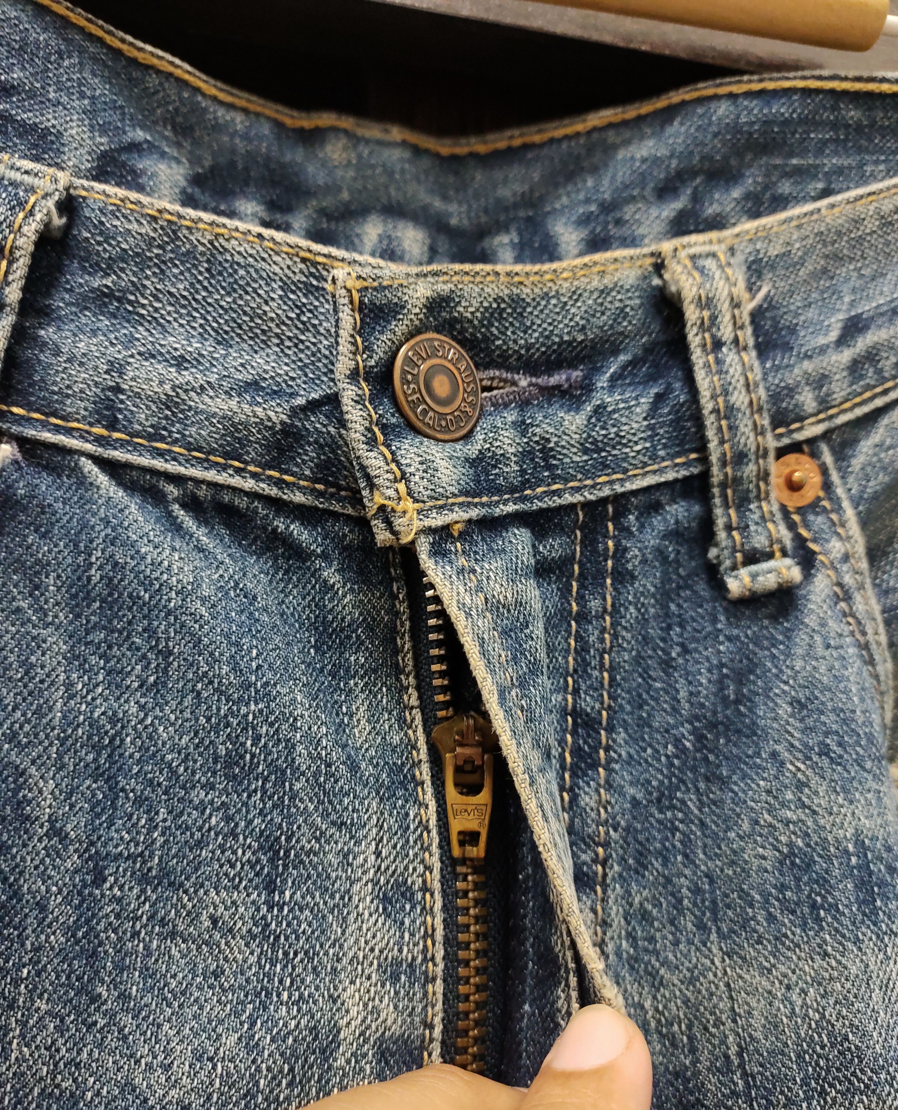 Levi's Vintage Clothing 💥 Flared Distressed Vintage Levi's 509 Jeans 💥 Size US 32 / EU 48 - 6 Thumbnail