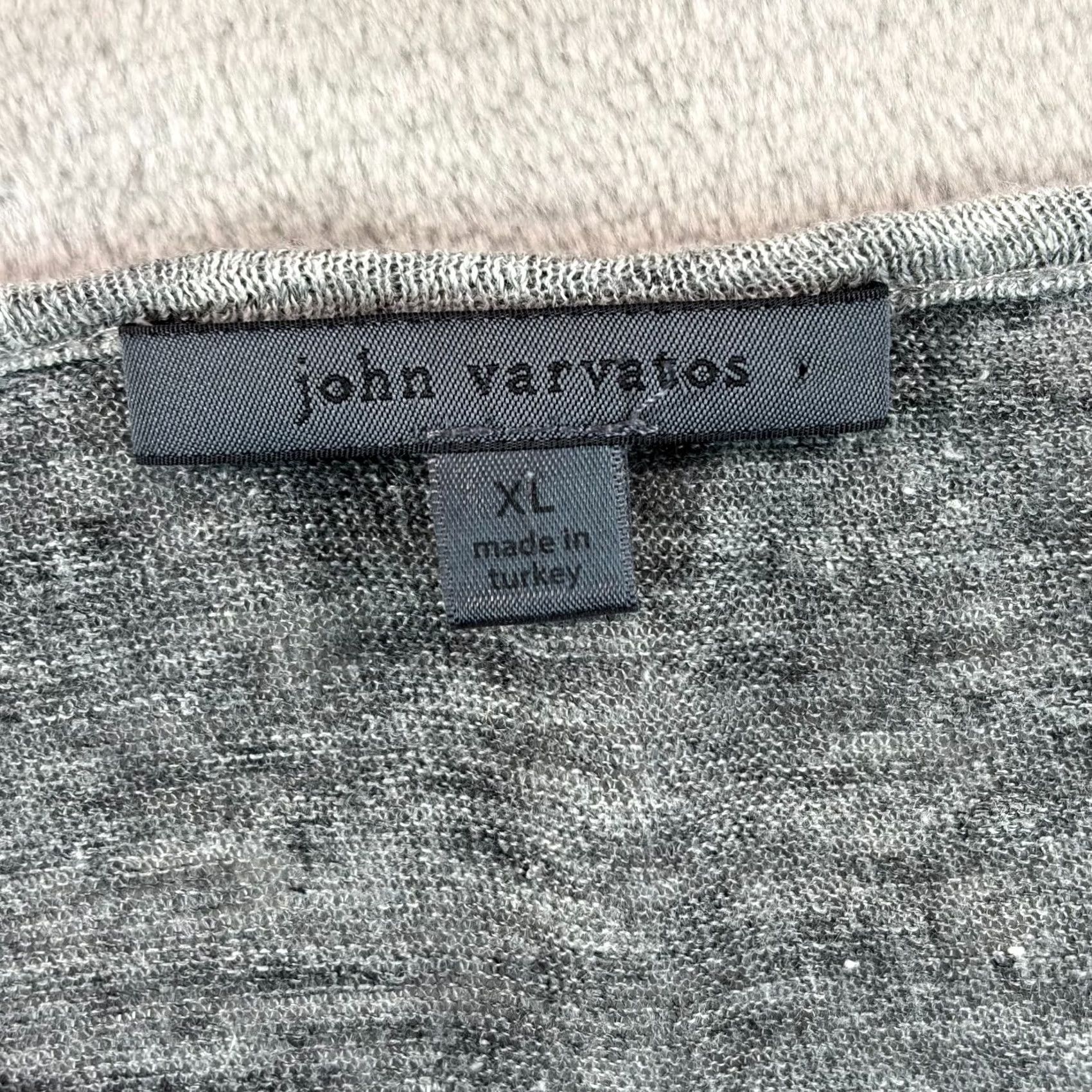 John Varvatos John Varvatos Henley T Shirt Men XL Grey 100% Raglan Short Sleeve Designer Shirt Colourblock Beach City Classic USA 2000s 90s? Size US XL / EU 56 / 4 - 2 Thumbnail