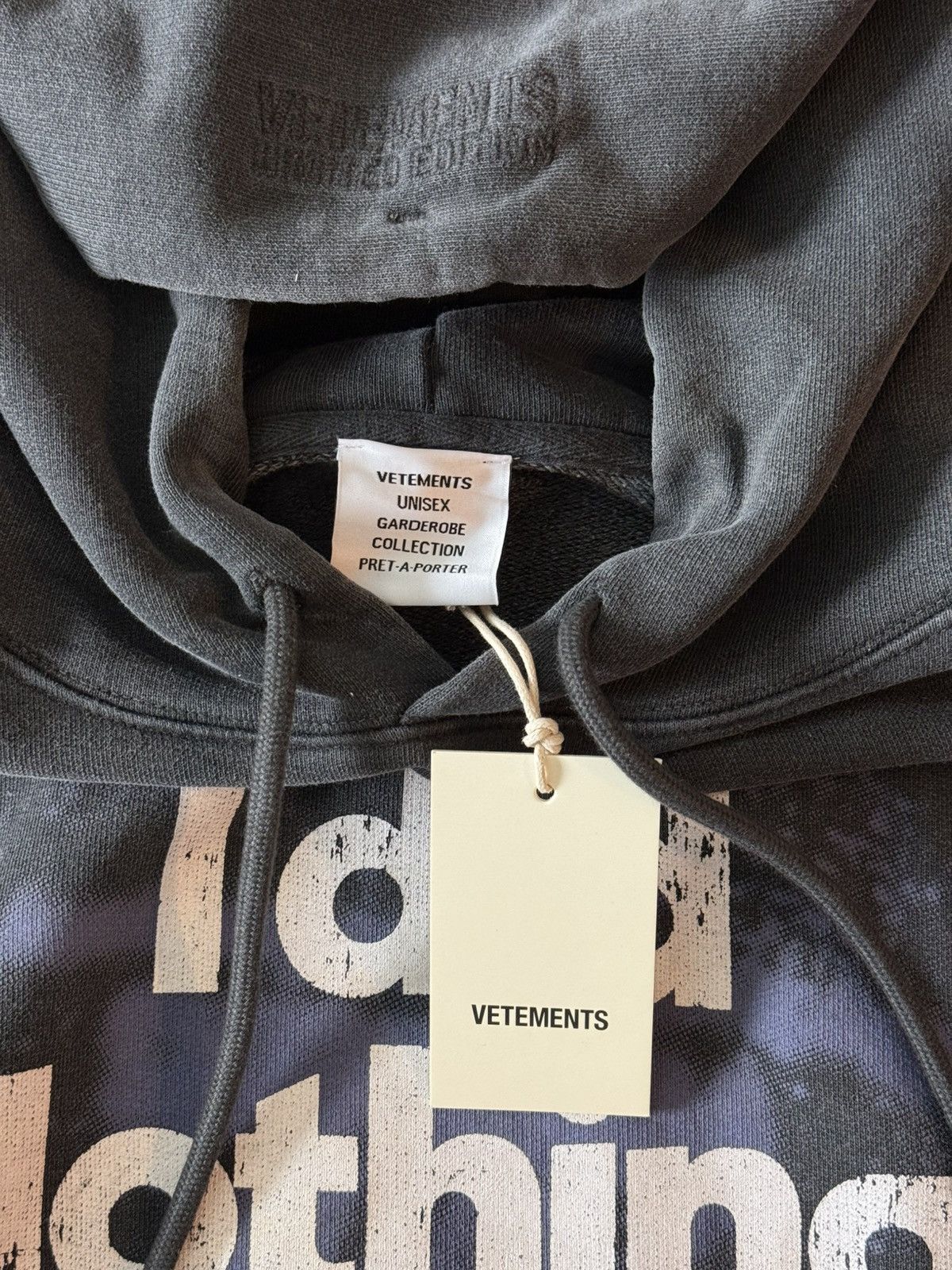 Vetements VETEMENTS I GOT LUCKY HOODIE Size US S / EU 44-46 / 1 - 5 Thumbnail