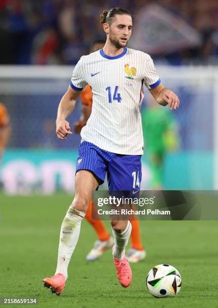 Nike Nike France 2025 #14 Rabiot Soccer Player Issue Match Shorts Size US 32 / EU 48 - 2 Thumbnail