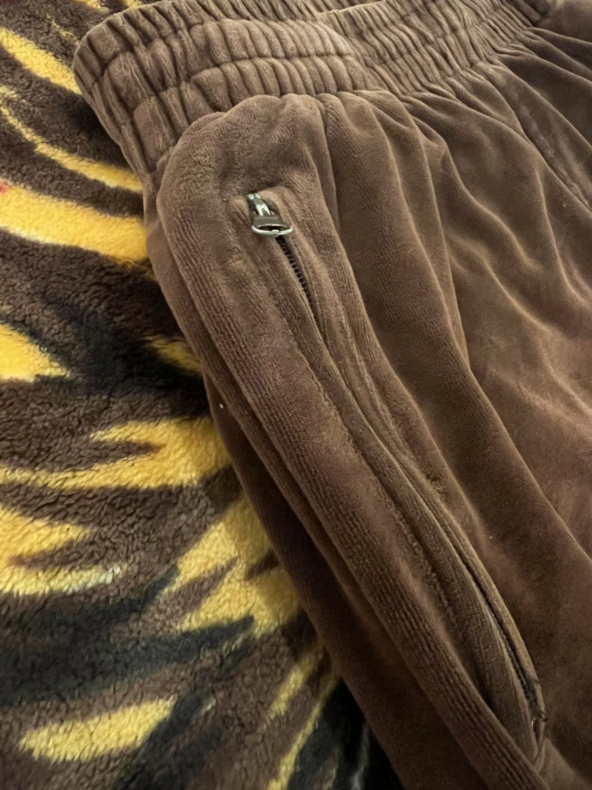 Evisu × Vintage EVISU Japanese Velour Sweatpants Size US 36 / EU 52 - 2 Thumbnail