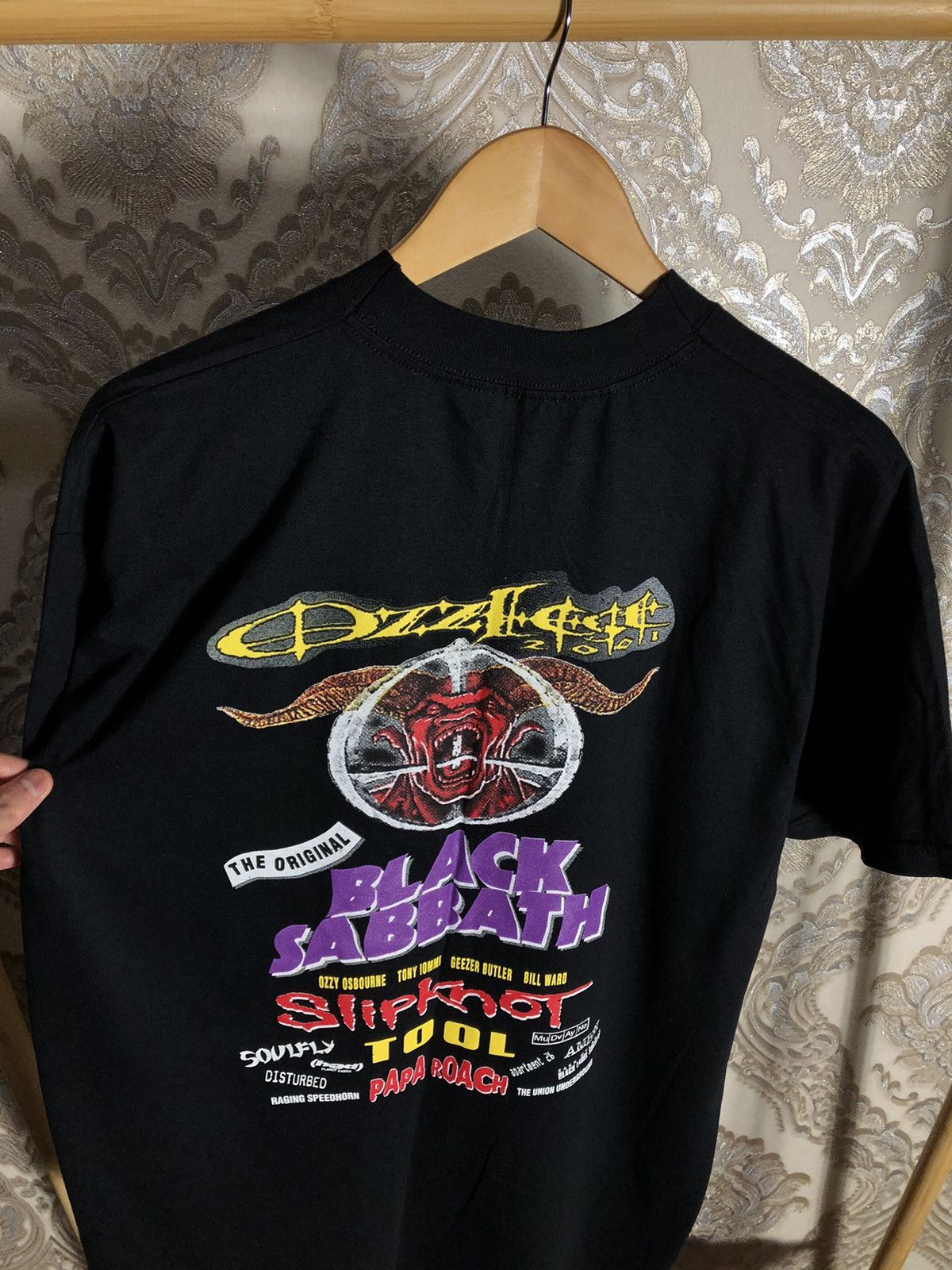 Band Tees VINTAGE OZZYFEST TOUR T-SHIRT BALCK METAL ROCK 2001 Y2K 90s Size US XL / EU 56 / 4 - 4 Thumbnail