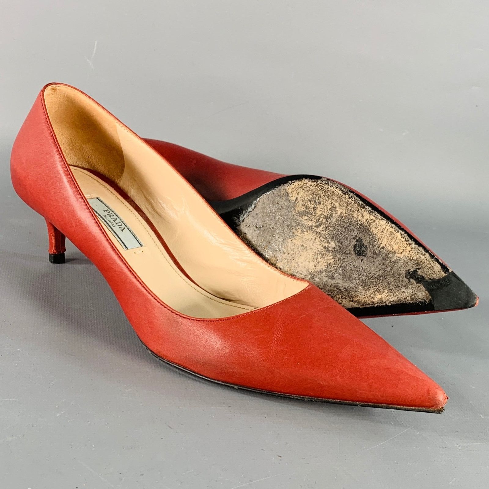 Prada PRADA Size 8 Red Leather Kitten Heel Pointed Toe Pumps Size US 8 / IT 38 - 5 Thumbnail