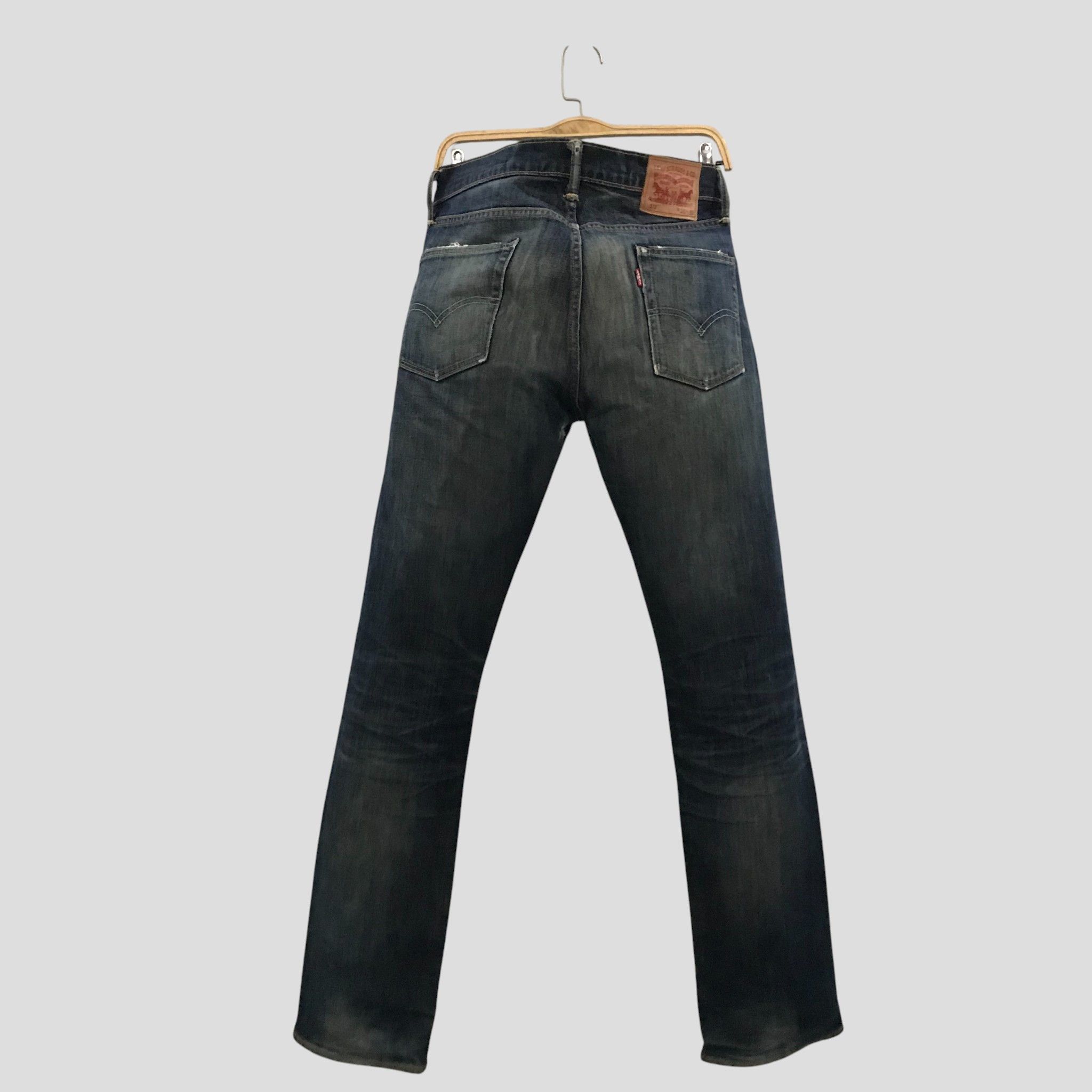 Levi's Vintage Levi's 513 Stone Washed Blue Light Washed Jeans Size US 30 / EU 46 - 2 Thumbnail