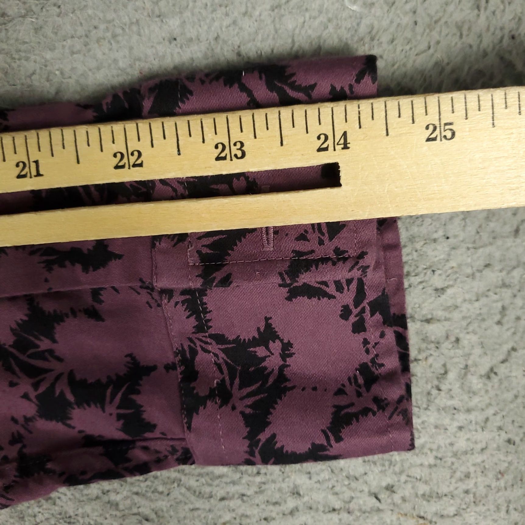 Ted Baker Ted Baker London Shirt Mens Size 3 Purple Floral Casual Button Up Long Sleeve Size US S / EU 44-46 / 1 - 6 Thumbnail