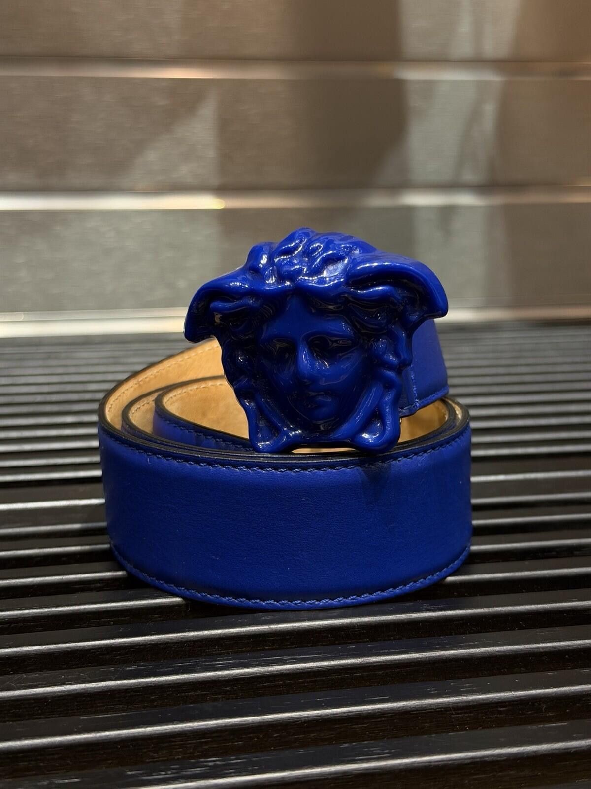 Versace Versace Medusa-Buckle Blue Slim Leather Belt 80 (32) $425 Size ONE SIZE - 5 Thumbnail