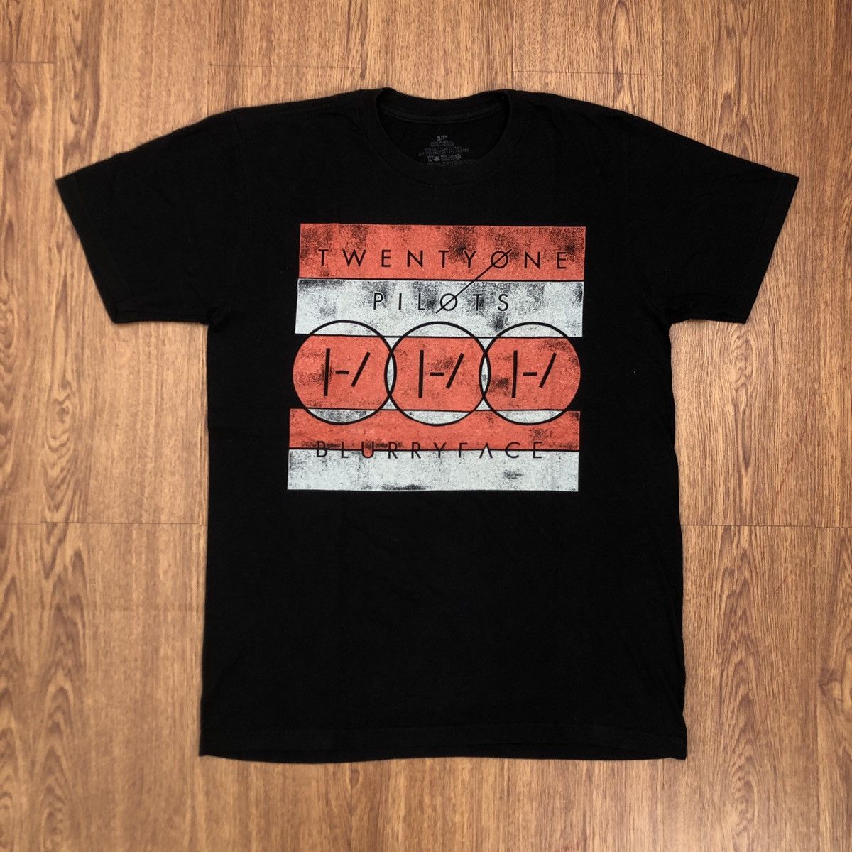 Band Tees × Vintage Twenty one pilots Blurryface official t-shirt Size US S / EU 44-46 / 1 - 1 Thumbnail