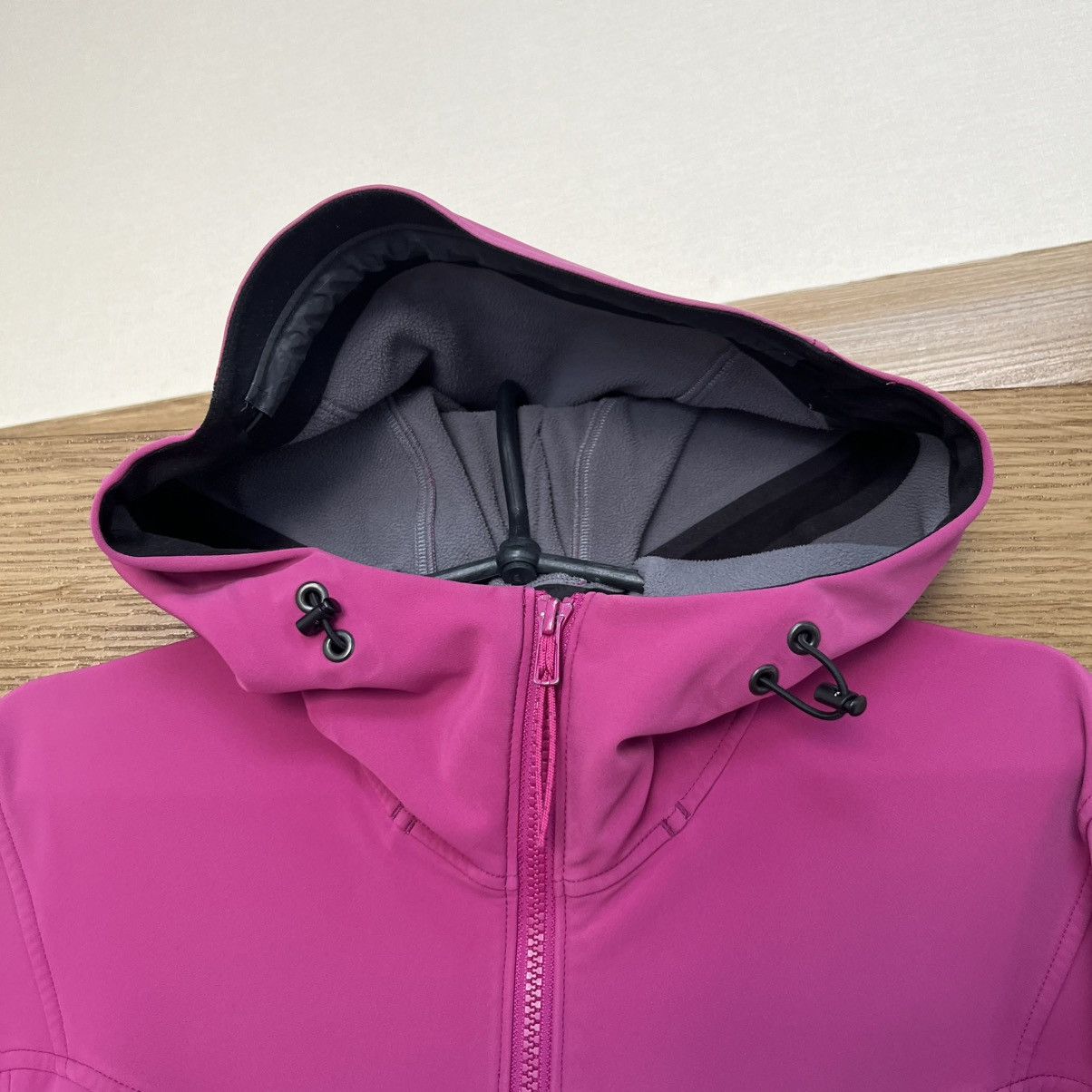 Arc'teryx Vintage Arc’Teryx Pink Soft-Shell Outdoor Jacket Size US S / EU 44-46 / 1 - 7 Thumbnail