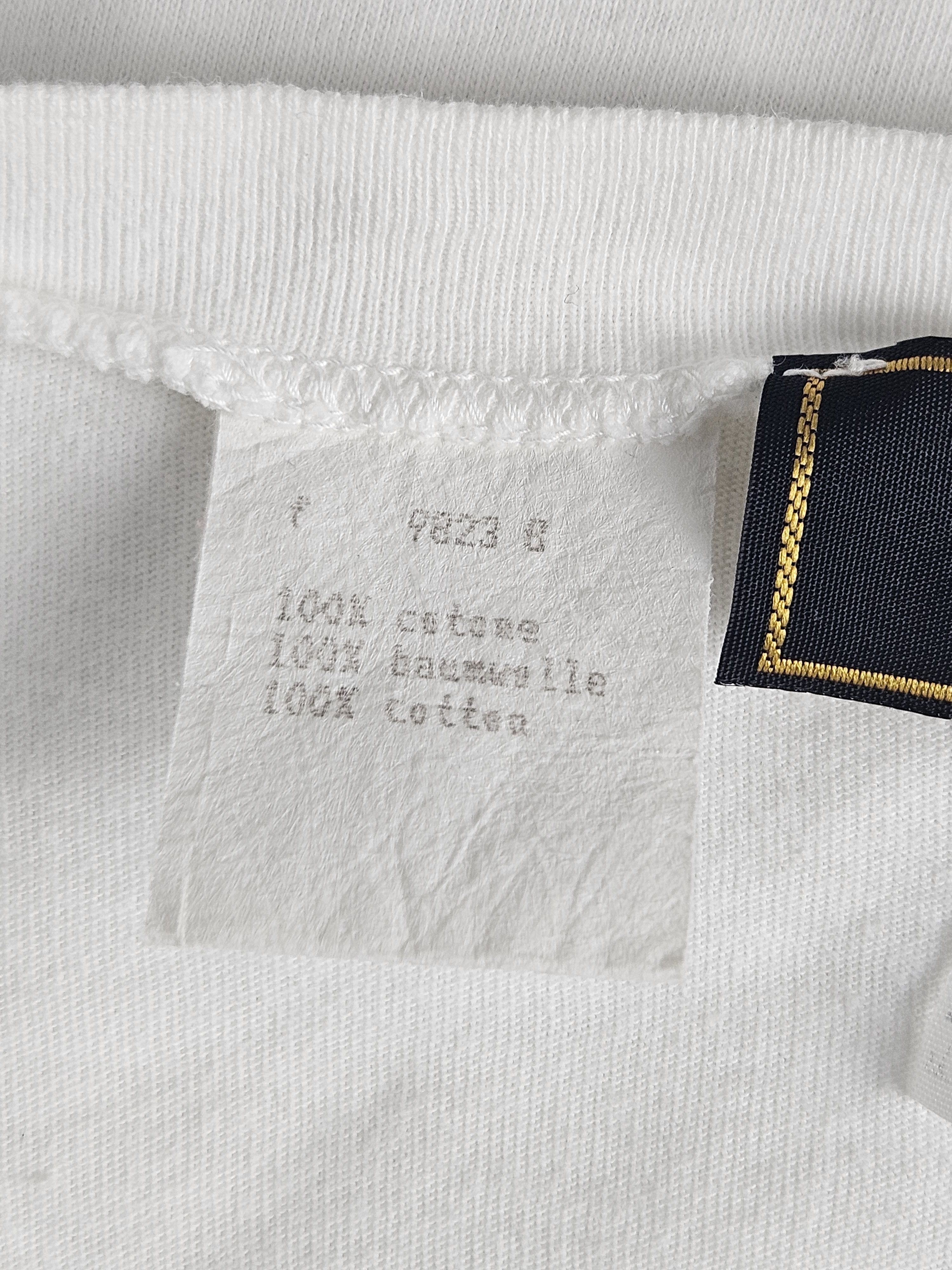 Fendi Vintage Fendi wording italy shirt Size US M / EU 48-50 / 2 - 5 Thumbnail