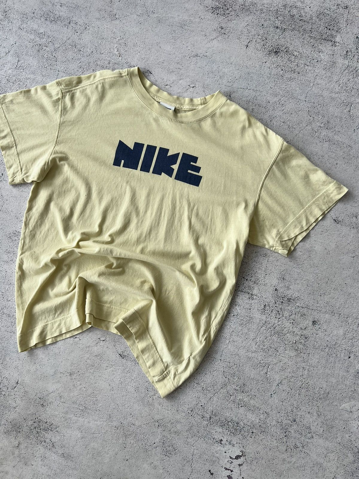 Nike × Vintage 🩸RARE🩸Nike Vintage y2k big logo t shirt Size US S / EU 44-46 / 1 - 2 Thumbnail