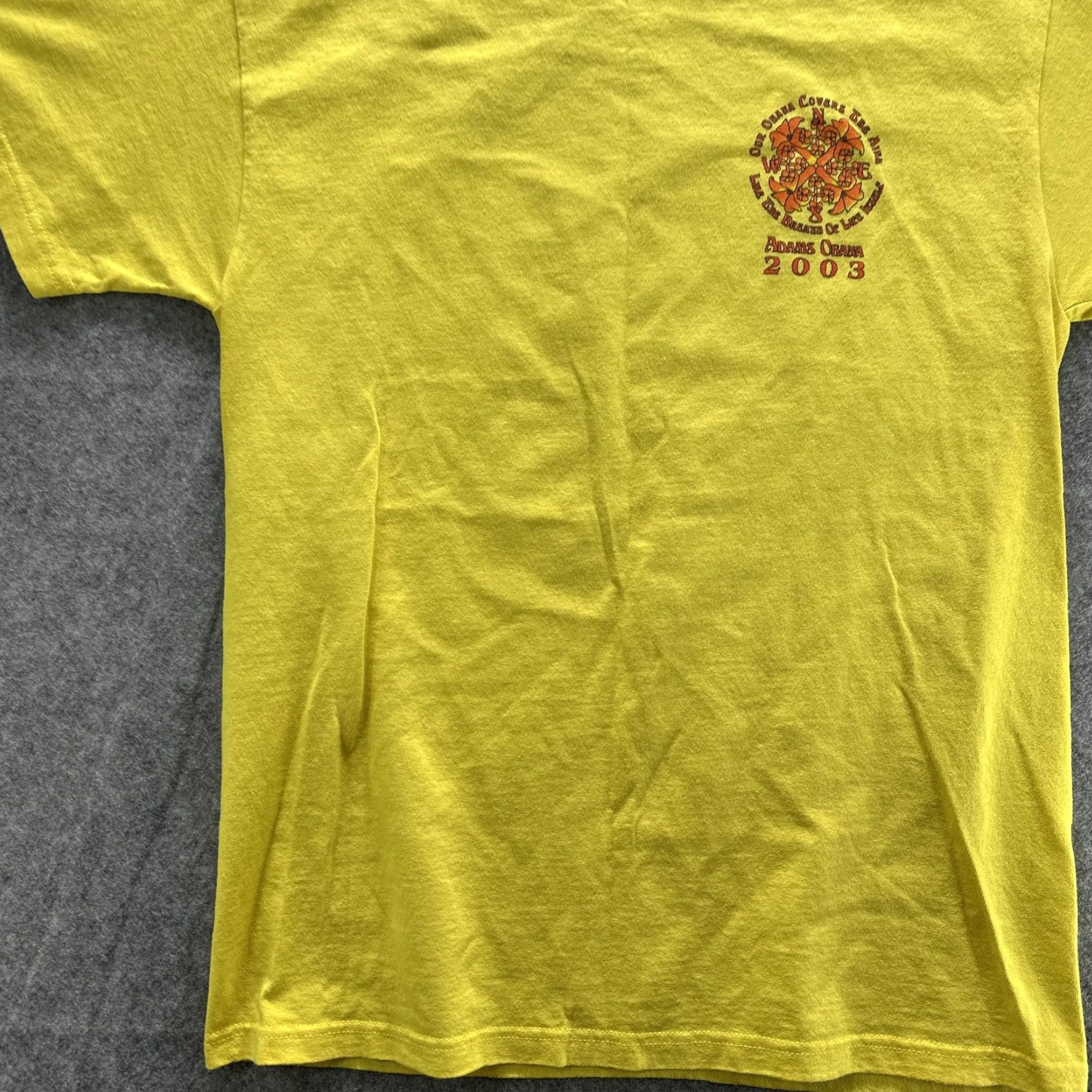 Fruit Of The Loom VINTAGE Adams Ohana Shirt Mens M Yellow Graphic Print 2003 Hawaiian Tee 2000s Crew Neck T-Shirt Size US M / EU 48-50 / 2 - 4 Thumbnail