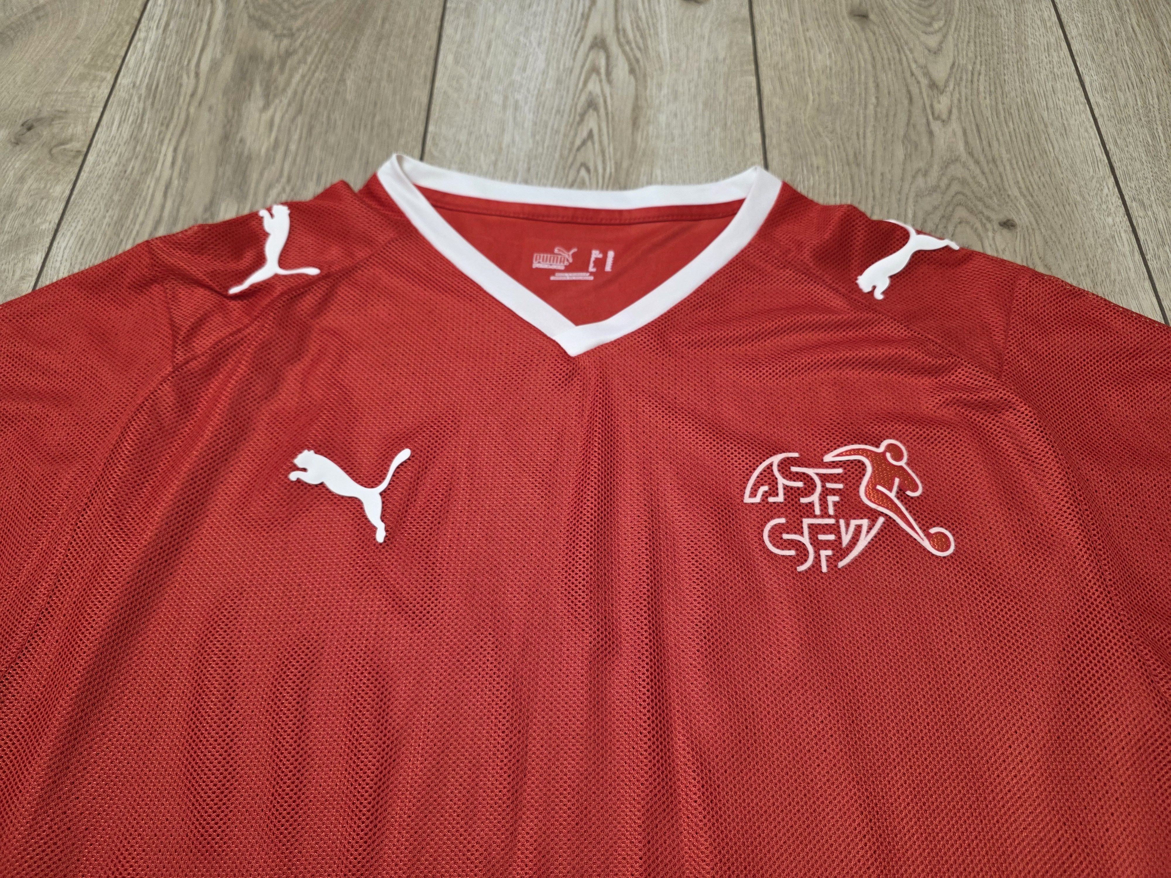 Puma SWITZERLAND 2008 2010 HOME FOOTBALL SHIRT SOCCER JERSEY Size US XL / EU 56 / 4 - 3 Thumbnail