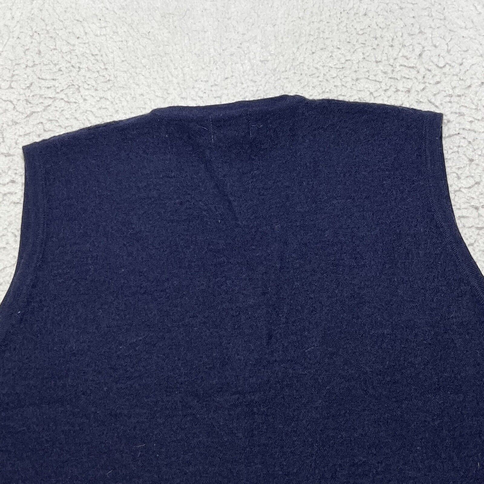 Vintage Vintage Koret Wool Cardigan Sweater Vest Embroidery V-Neck Size L / US 10 / IT 46 - 9 Thumbnail