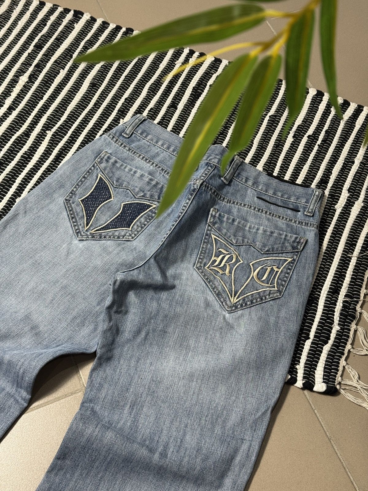 Roberto Cavalli VINTAGE ROBERTO CAVALLI 2000s DENIM PANTS Size US 36 / EU 52 - 2 Thumbnail