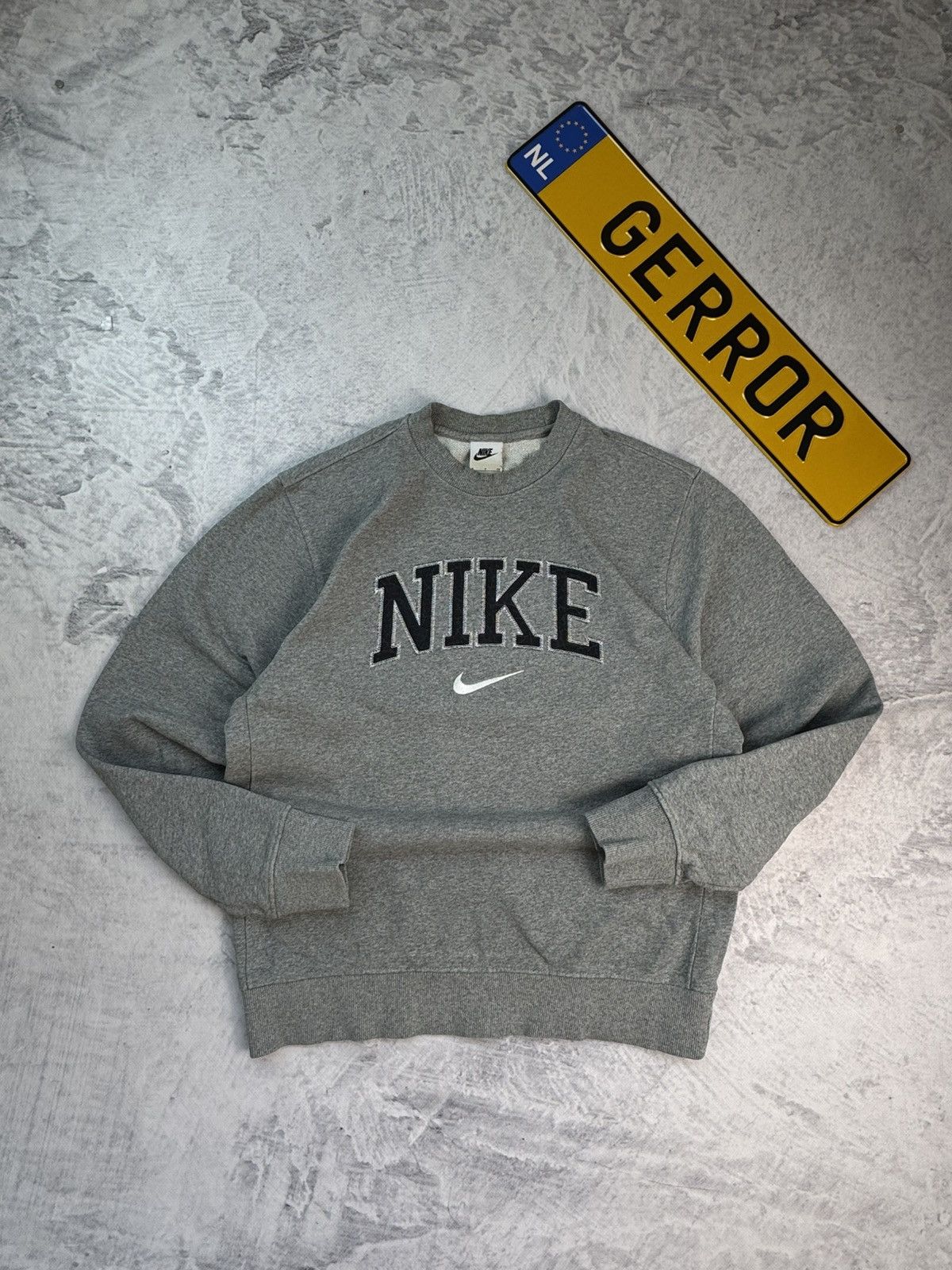 Nike × Vintage NIKE VINTAGE CENTER LOGO OVERSIZE BOXY SWEATSHIRT Size US S / EU 44-46 / 1 - 2 Thumbnail