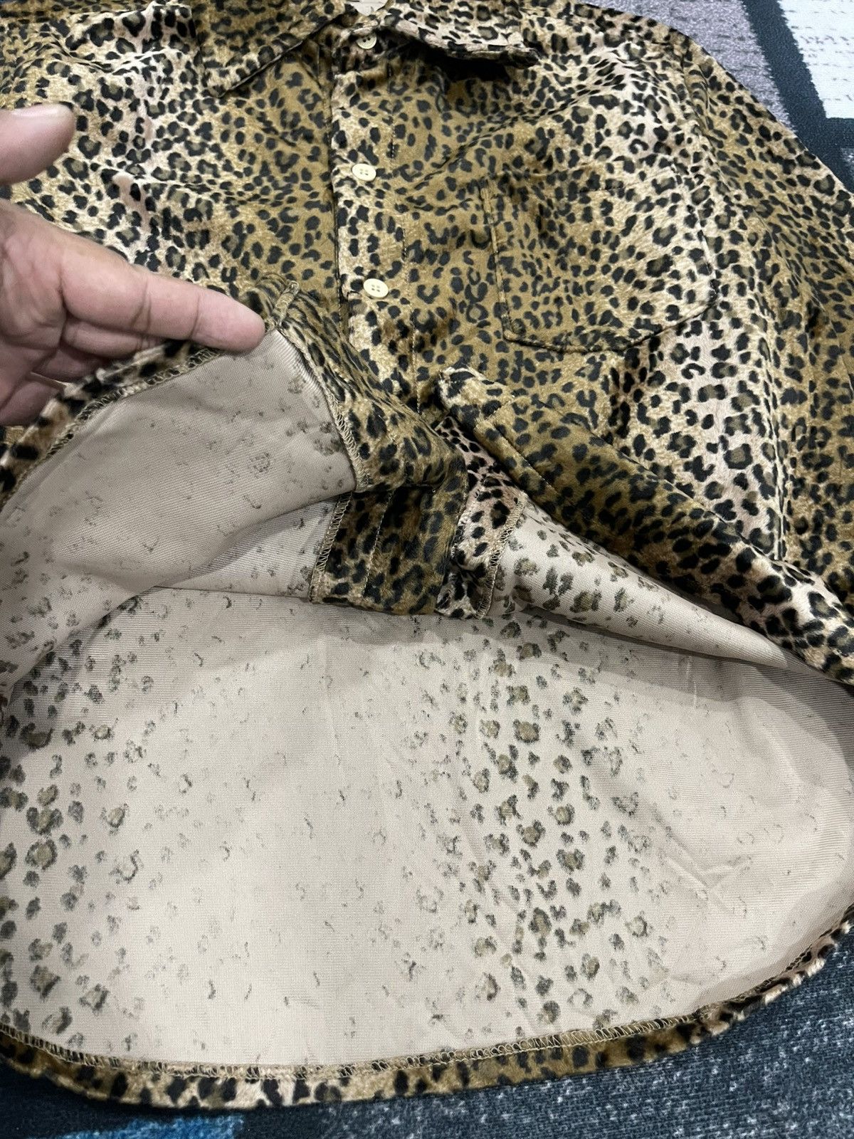 Japanese Brand Vintage No Means No Leopard Design Shirt Size US M / EU 48-50 / 2 - 11 Thumbnail