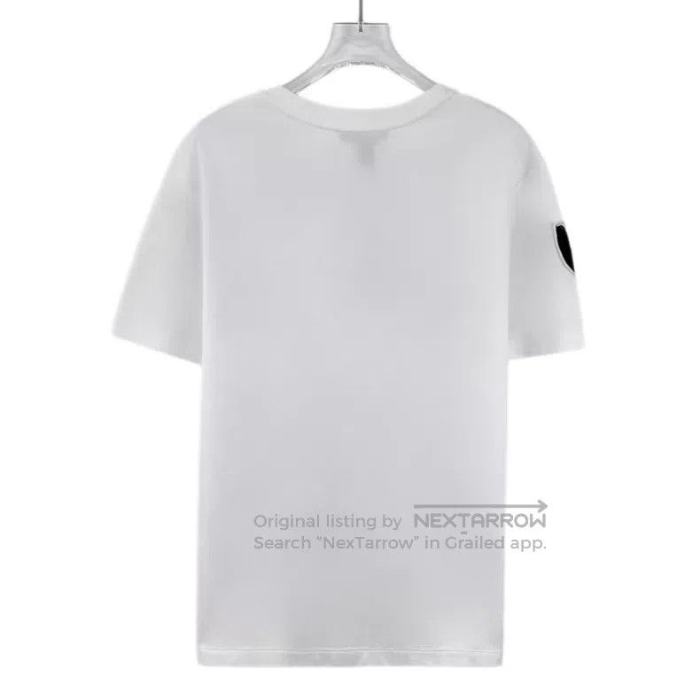 Louis Vuitton Louis Vuitton White watch badge embroidered cotton crew ne Size US M / EU 48-50 / 2 - 2 Thumbnail