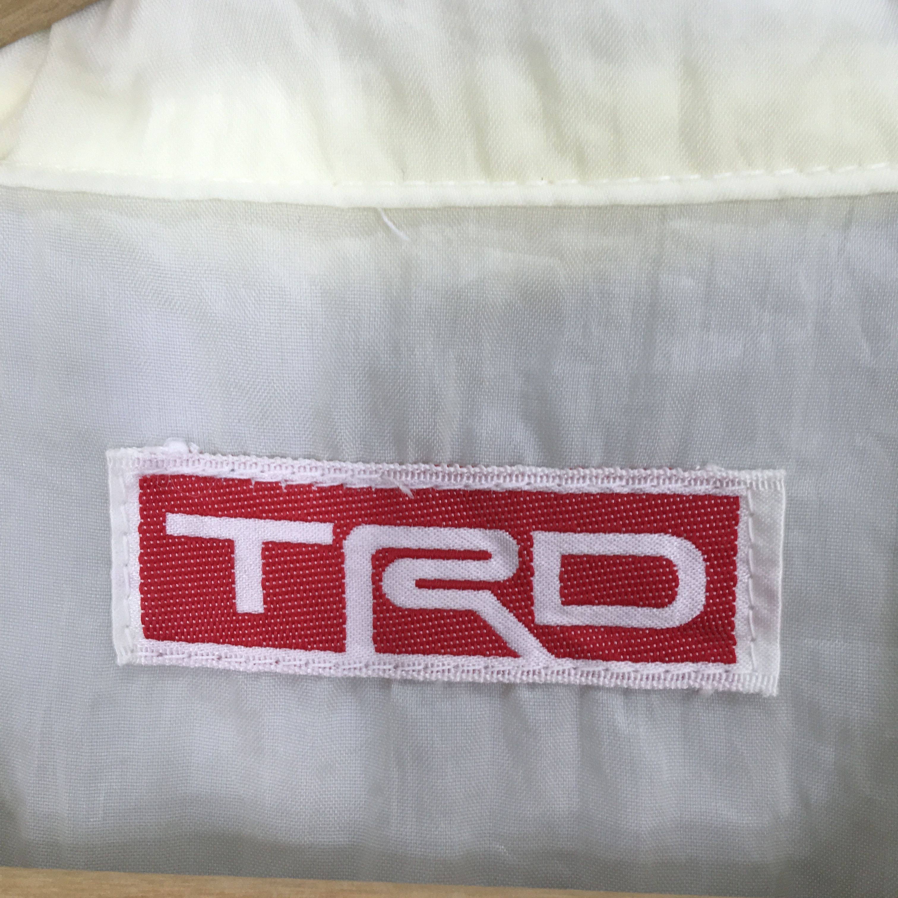 Vintage Vintage 90's Toyota Racing Development TRD Racing Jacket Size US M / EU 48-50 / 2 - 10 Thumbnail