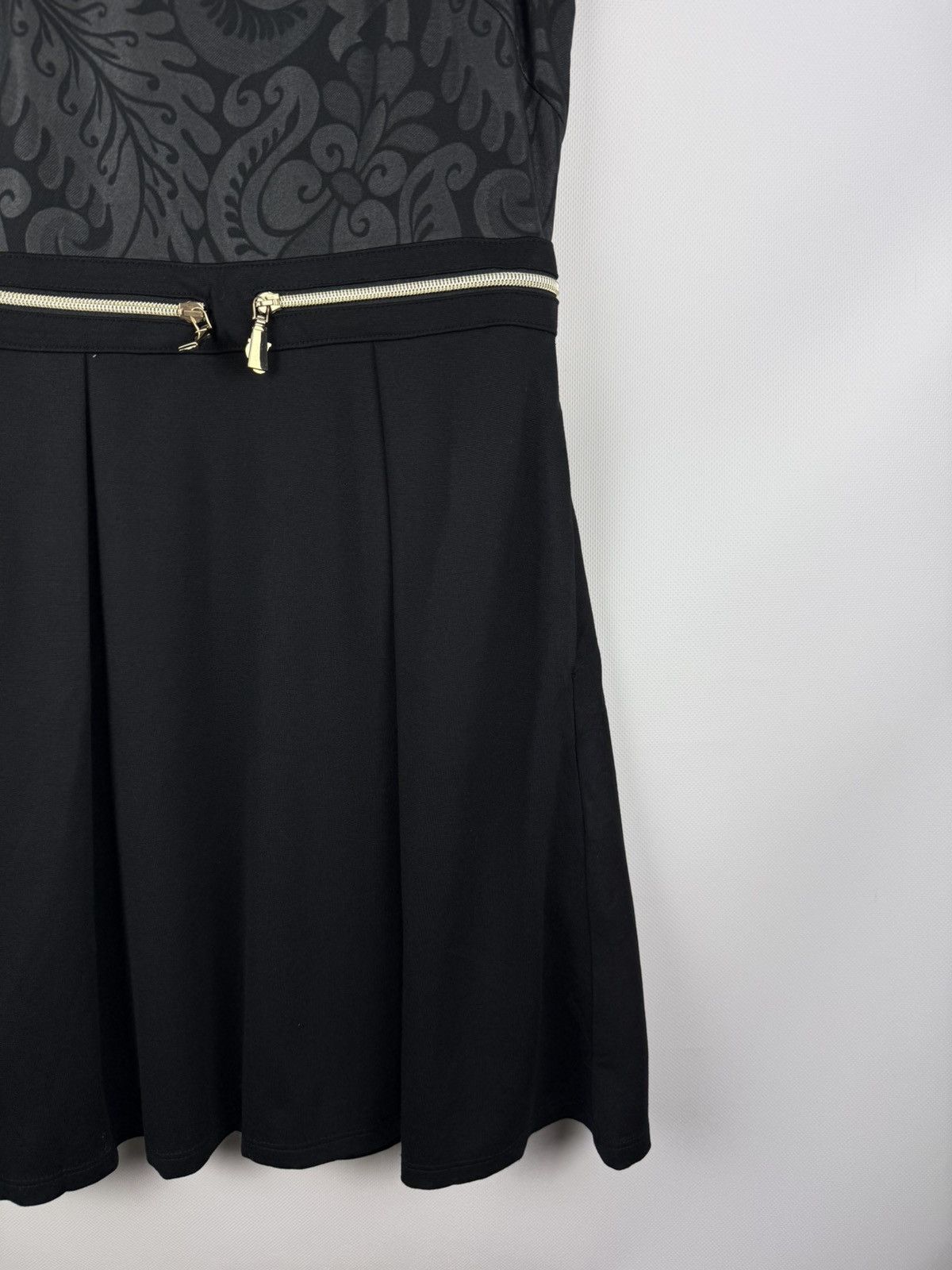 Versace Jeans Couture Versace Jeans Ladies Sleeveless Patterned Dress Size US 4 Size S / US 4 / IT 40 - 9 Thumbnail