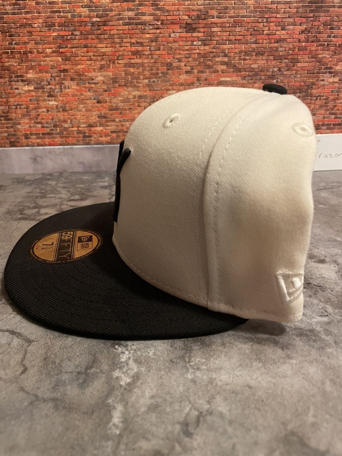 New Era Rare New Era Fitted Cap Size ONE SIZE - 3 Thumbnail