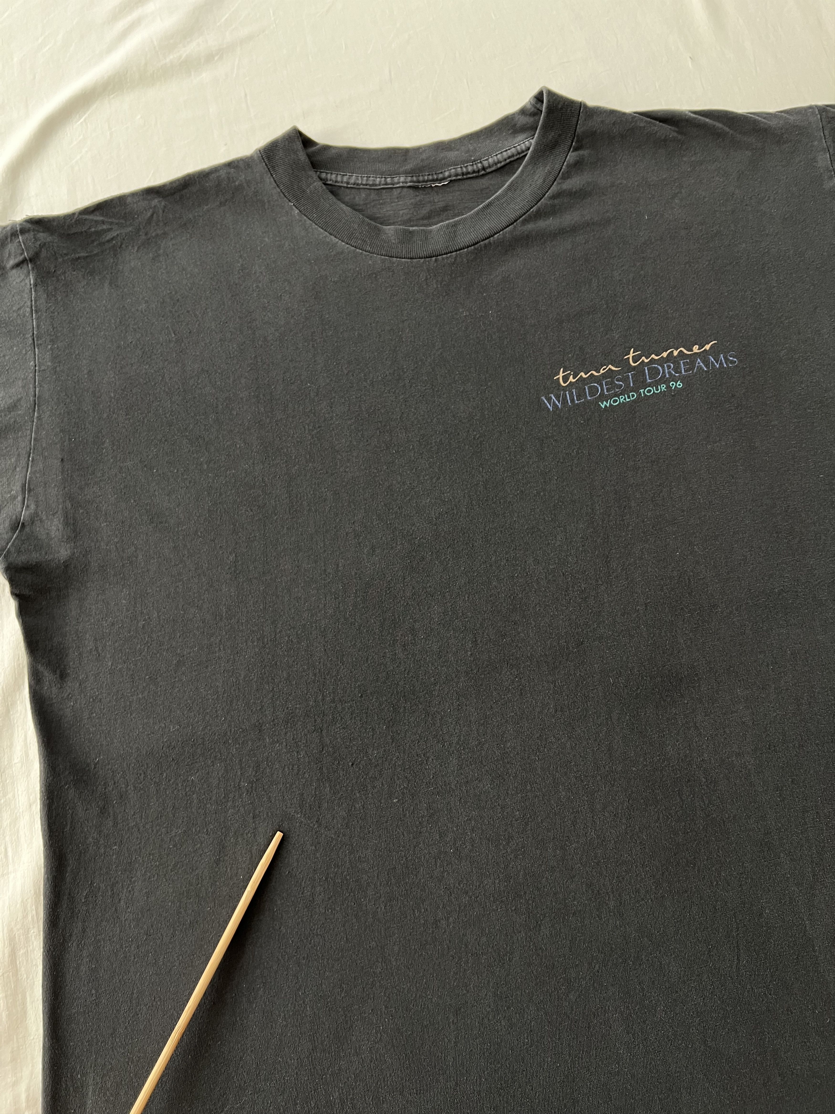 Band Tees Vintage 1996 Tina Turner Wildest Dreams Tour Black T-shirt Size US XL / EU 56 / 4 - 5 Thumbnail
