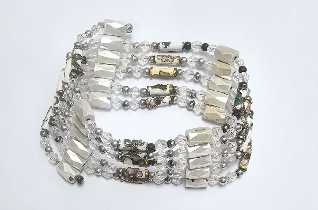 Other Magnetic Multi-Way Wrap Strand Size ONE SIZE - 1 Thumbnail