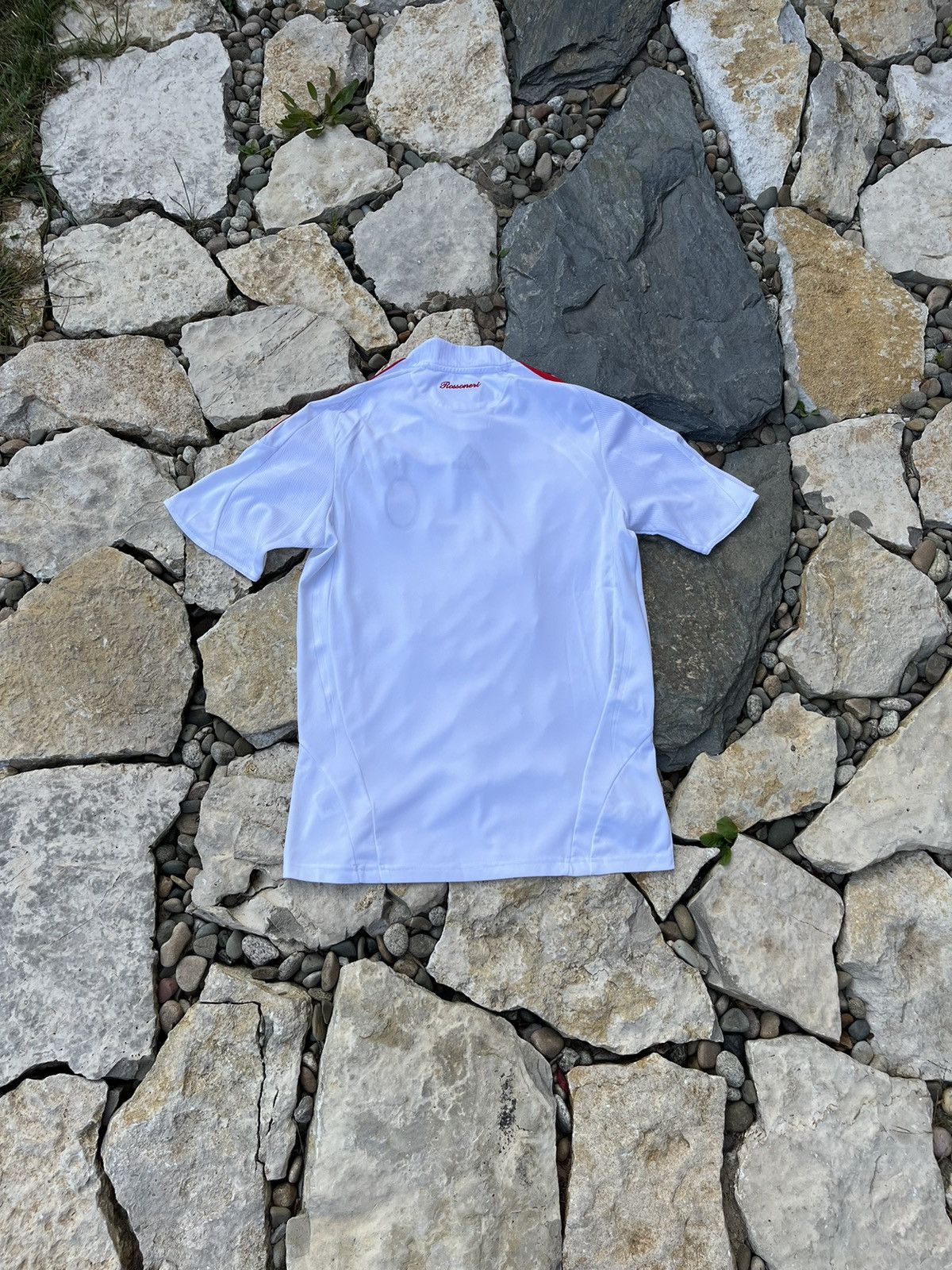Adidas × Vintage Vintage Adidas AC Milan 2008-2009 soccer jersey y2k tee Size US S / EU 44-46 / 1 - 17 Thumbnail