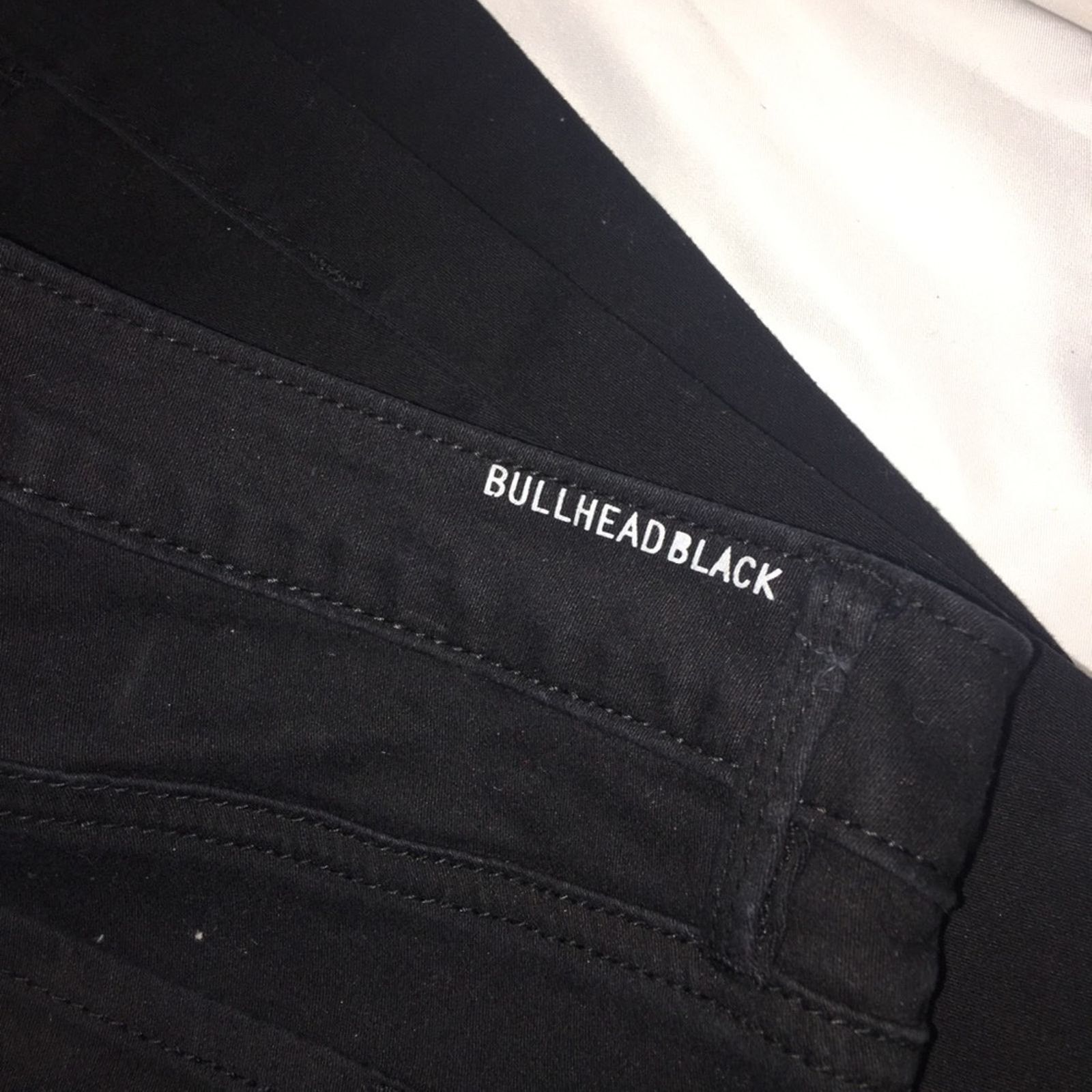 Bullhead Denim Co. Bullhead Black Jeans Women's Juniors Skinny Fit Size 9 Size 32" / US 10 / IT 46 - 4 Thumbnail