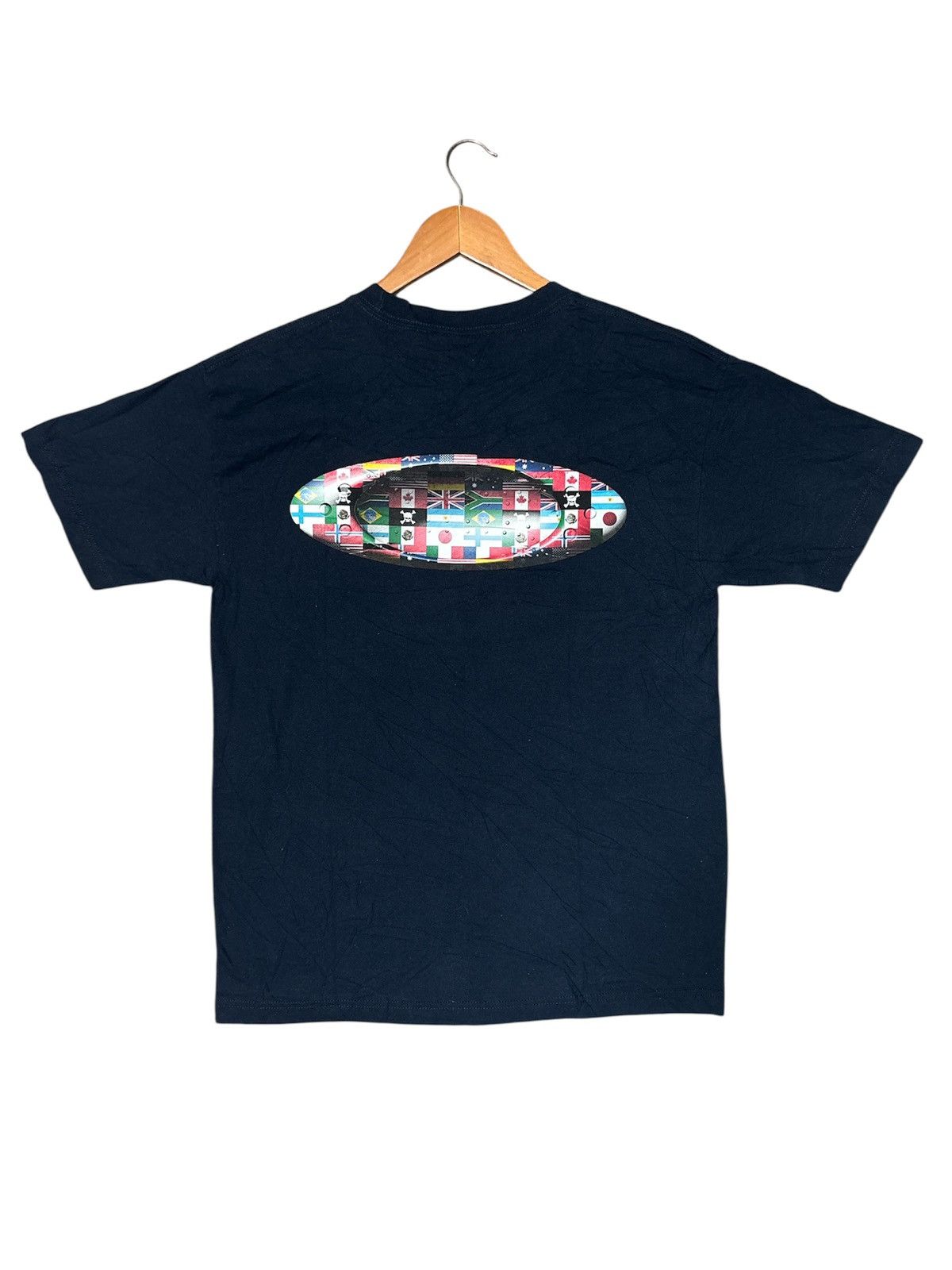 Oakley 💥RARE💥OAKLEY WORLD WIDE FLAG TSHIRT TEE🔥 Size US M / EU 48-50 / 2 - 1 Thumbnail