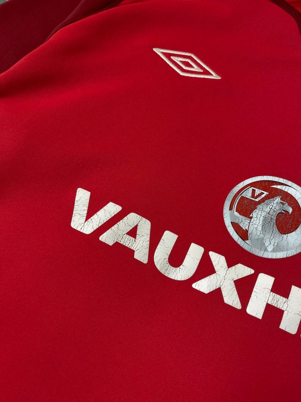 Umbro Wales Training football shirt Size US L / EU 52-54 / 3 - 5 Thumbnail