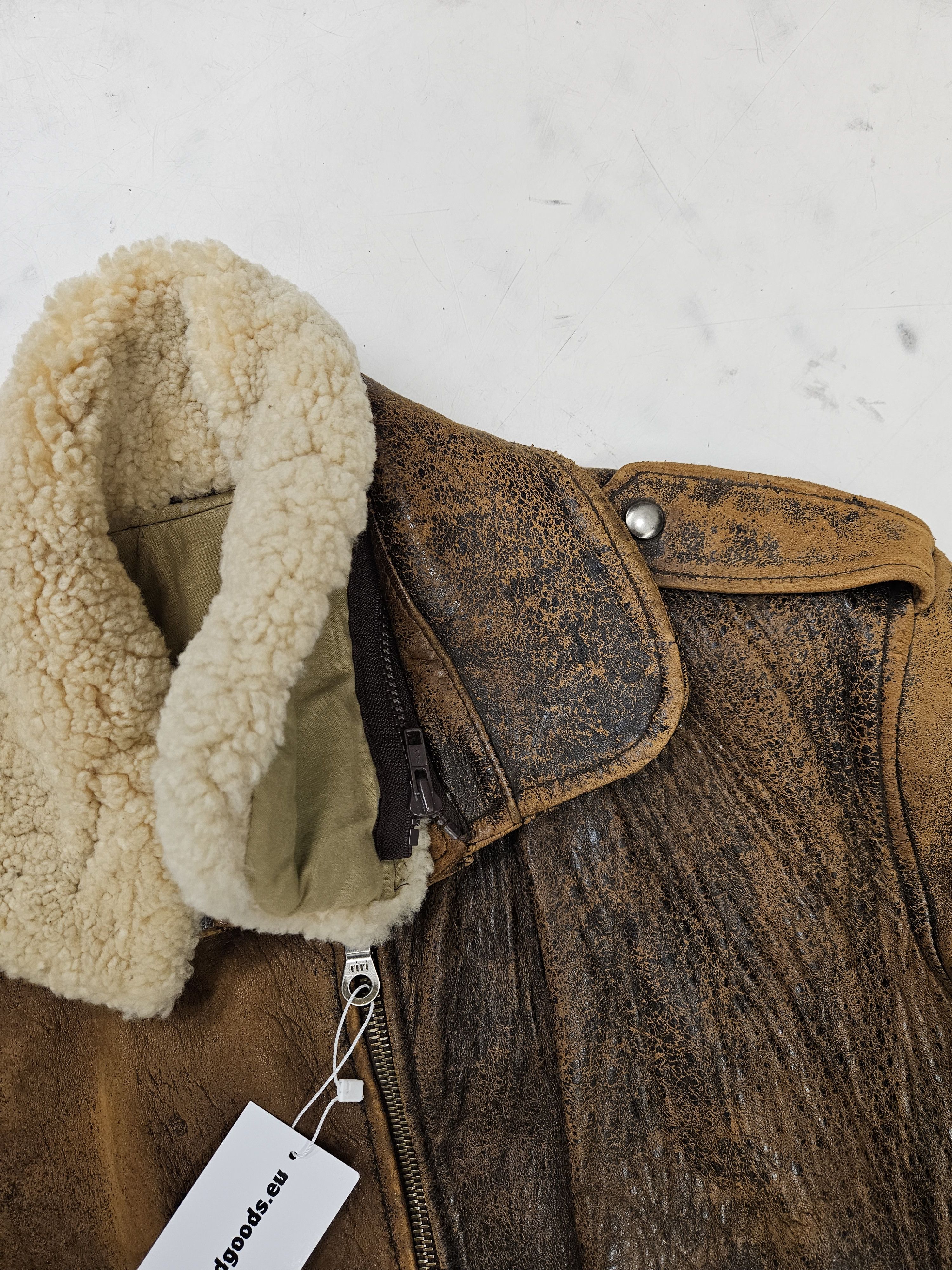 Chevignon Vintage chevignon distressed aviator bomber leather jacket Size US M / EU 48-50 / 2 - 4 Thumbnail