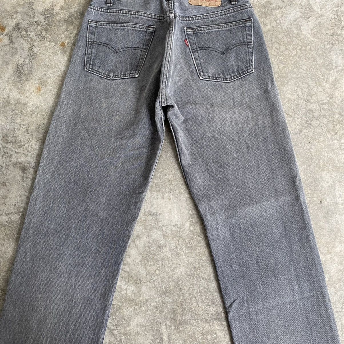 Levi's Vintage 80’s Levis 501 Faded Ash Grey Denim Jeans Size US 30 / EU 46 - 13 Thumbnail