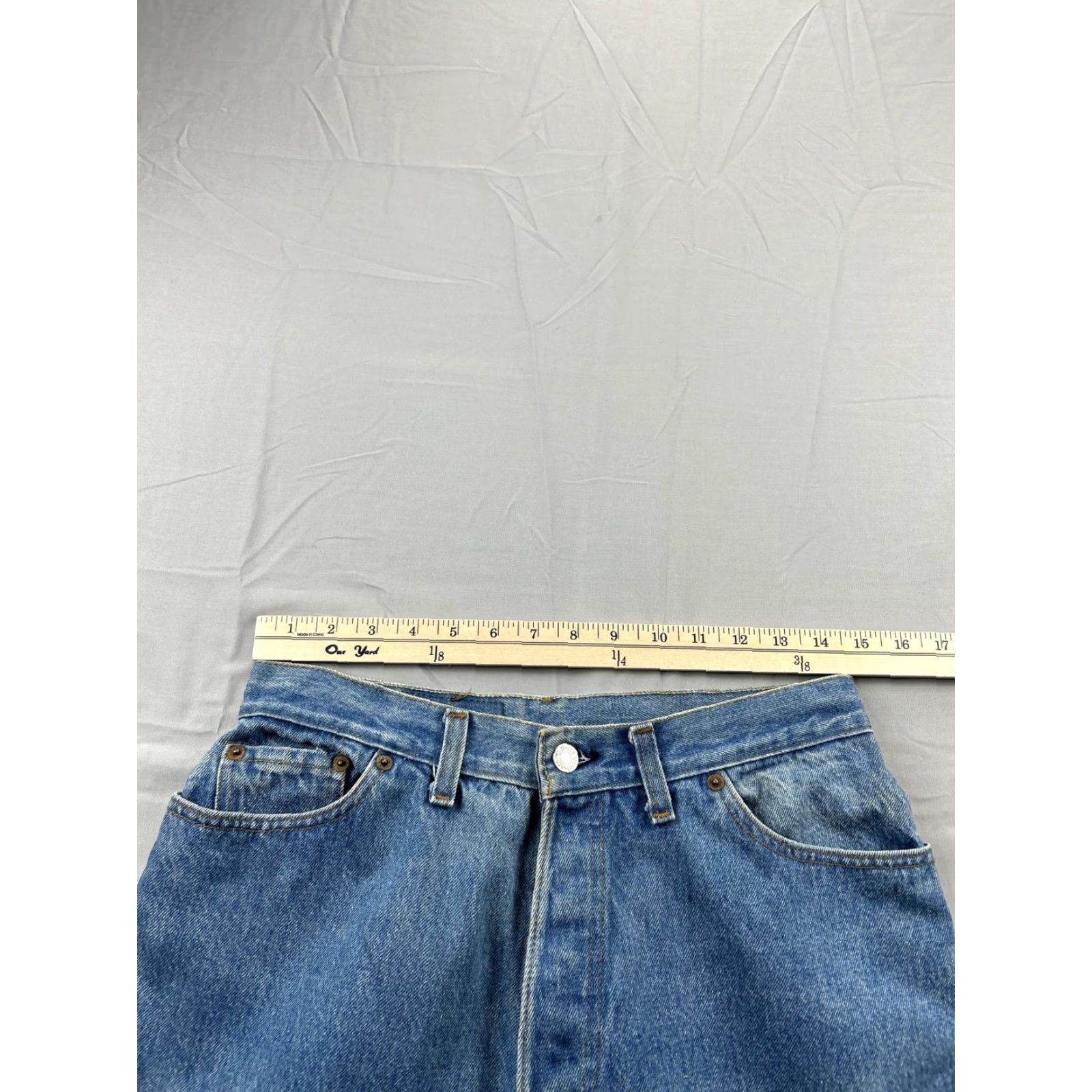 Levi's VINTAGE Levi's 501 Jeans Women's 30X31.5 70s USA Button Fly Levi's 501 Straight Jeans Ladies 18501 Size 30" / US 8 / IT 44 - 5 Thumbnail