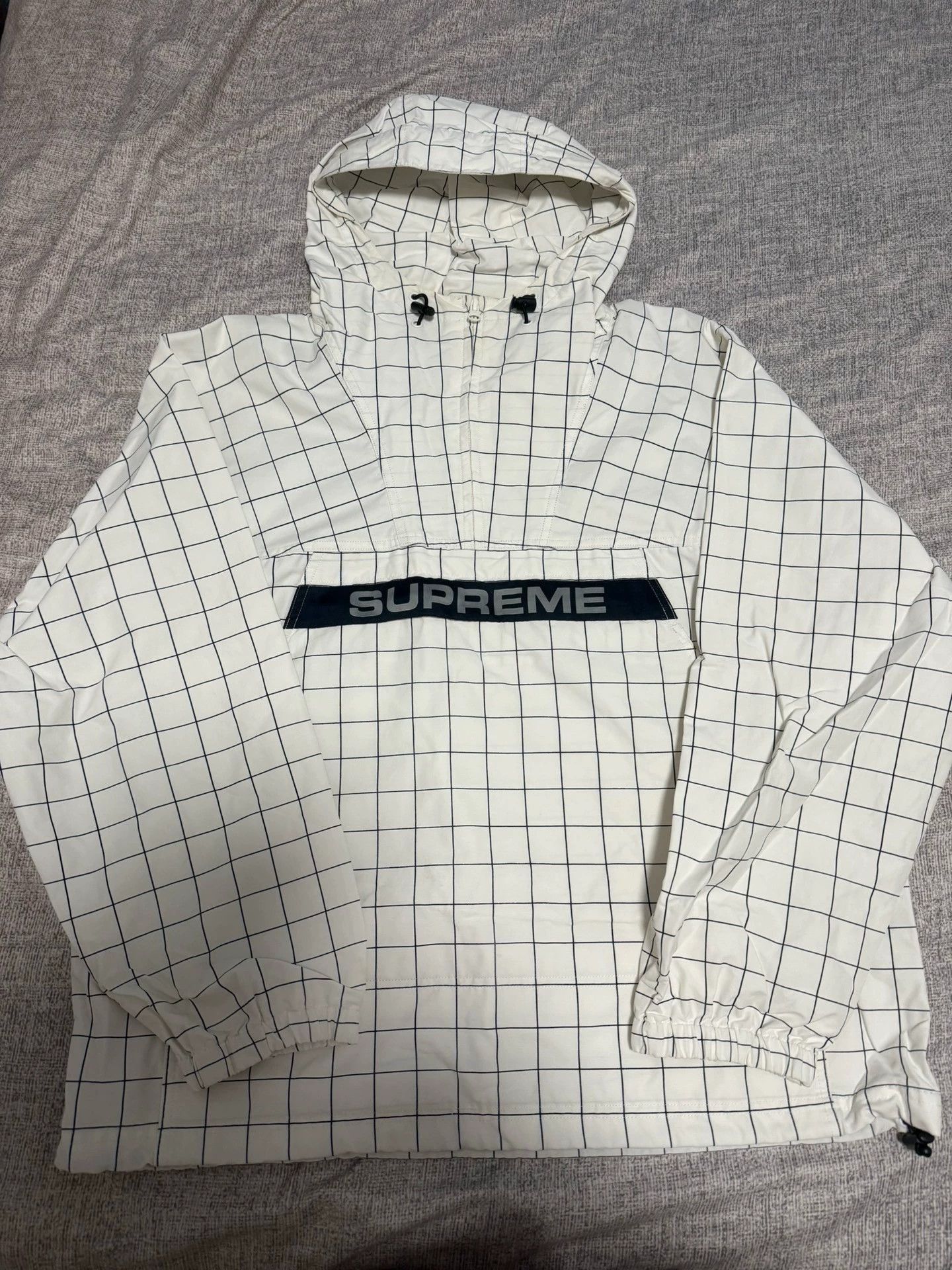 Supreme White Grid Pattern Hooded Anorak Jacket - L Size US L / EU 52-54 / 3 - 2 Thumbnail