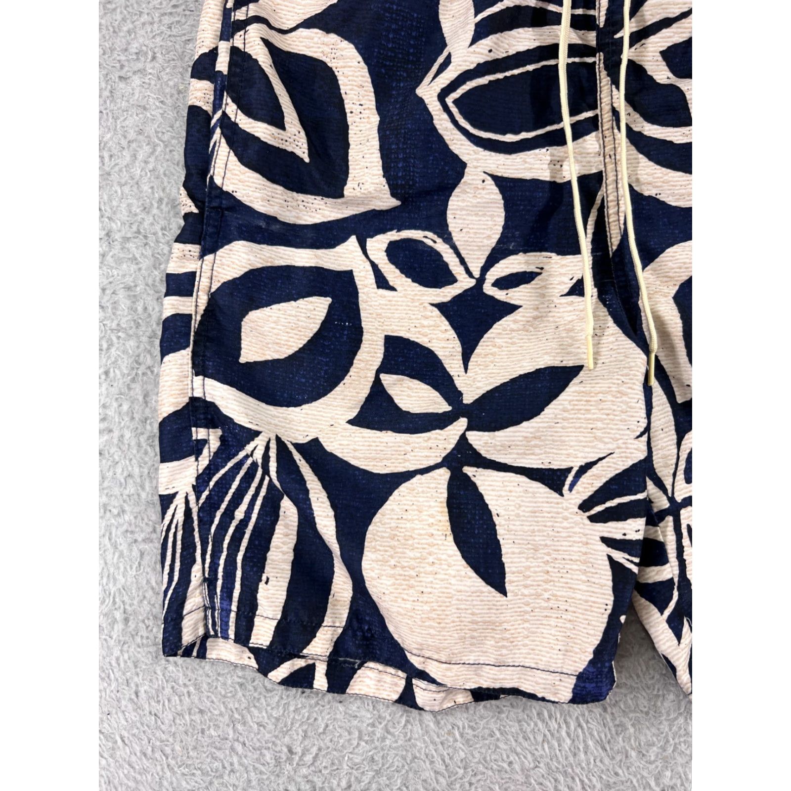 Merona Merona Trunks Mens Small Swim Blue Beige Floral Lined Polyester Beach Pool Surf Size US 29 - 3 Thumbnail
