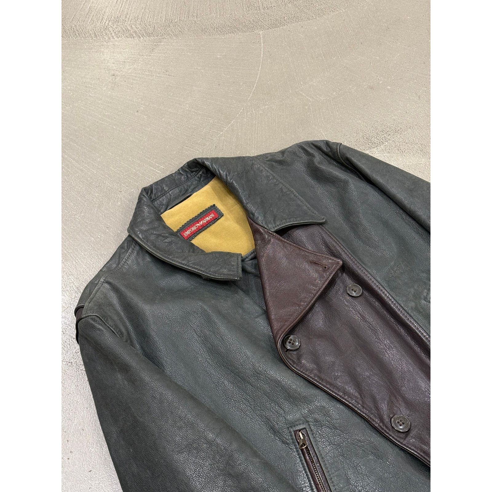 Giorgio Armani 1990s Armani double breasted aviator leather jacket Size US L / EU 52-54 / 3 - 5 Thumbnail