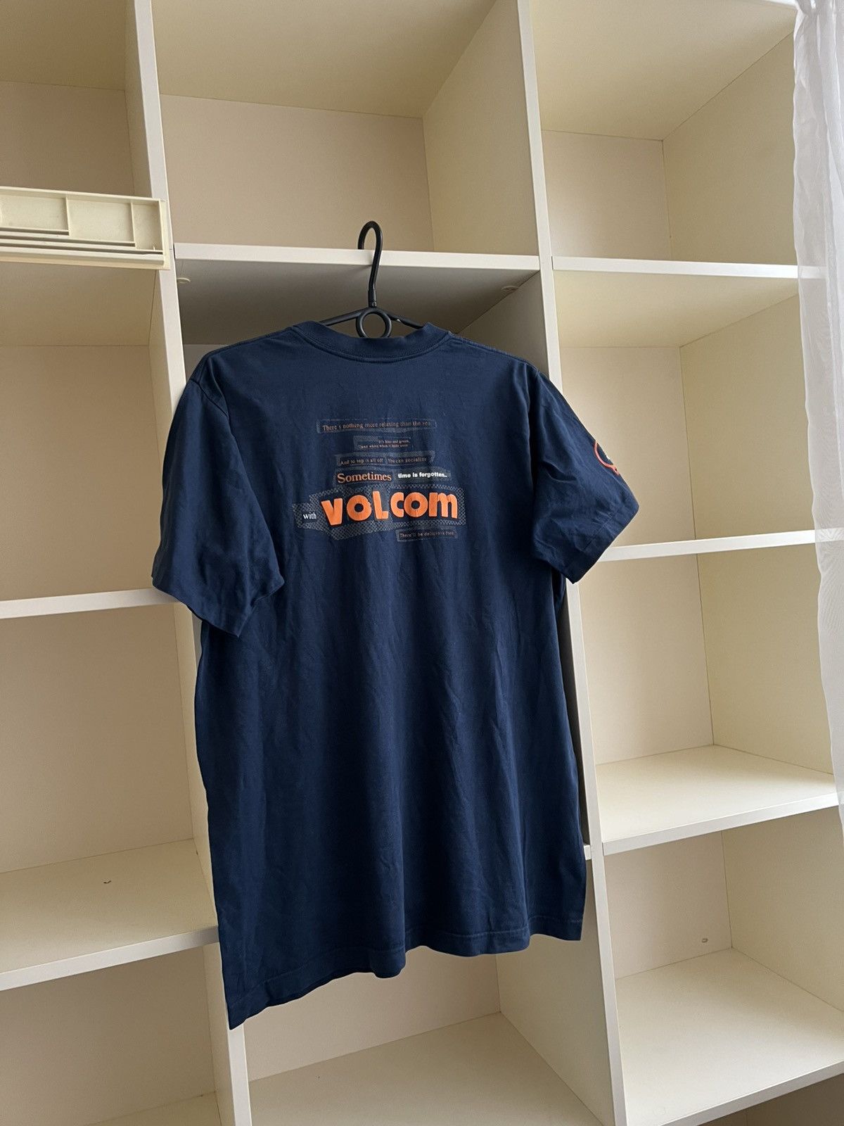 Vintage Vintage 1990s Volcom Tee T-Shirt Size L Size US L / EU 52-54 / 3 - 13 Thumbnail