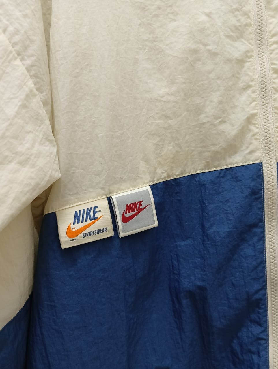 Japanese Brand × Vintage Best Offer 🔥Vintage Nike Bog Logo X-Large Size Size US XL / EU 56 / 4 - 5 Thumbnail