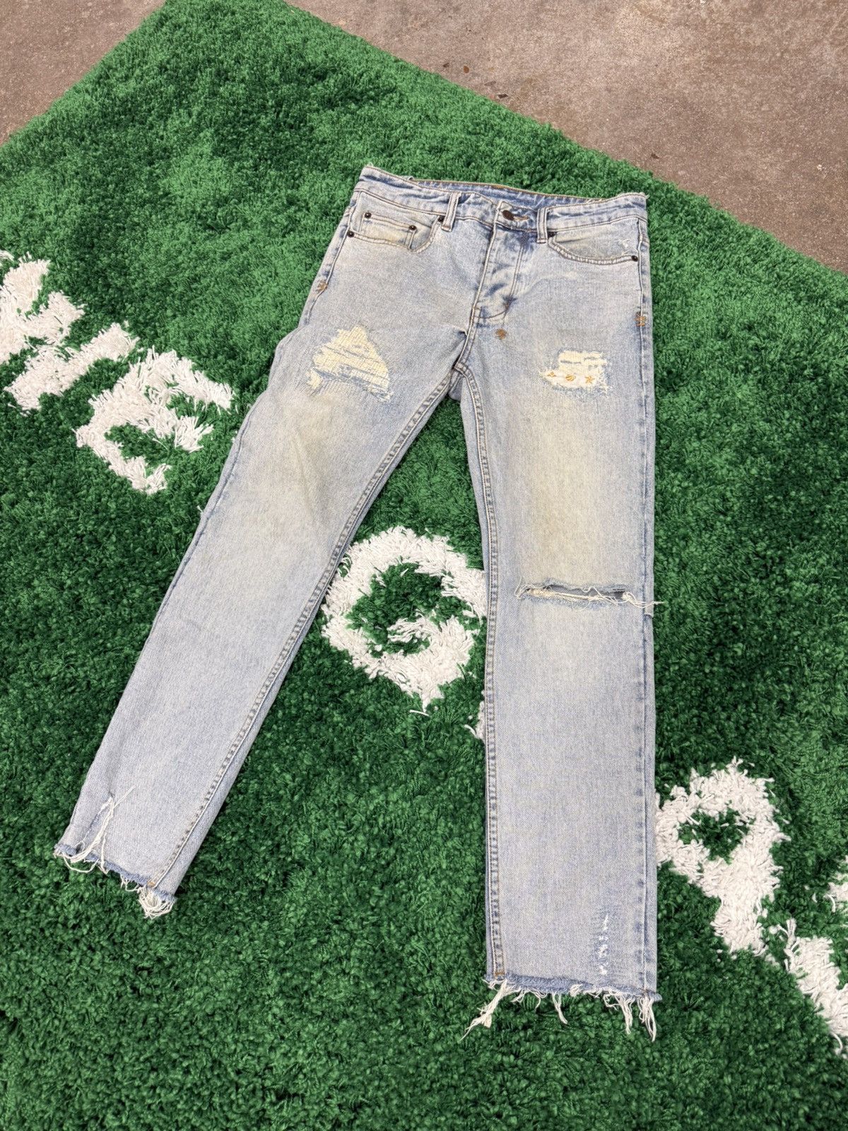 Ksubi Ksubi Chitch Distressed Chop Denim Jeans Holes Knee 29 Size US 29 - 1 Thumbnail