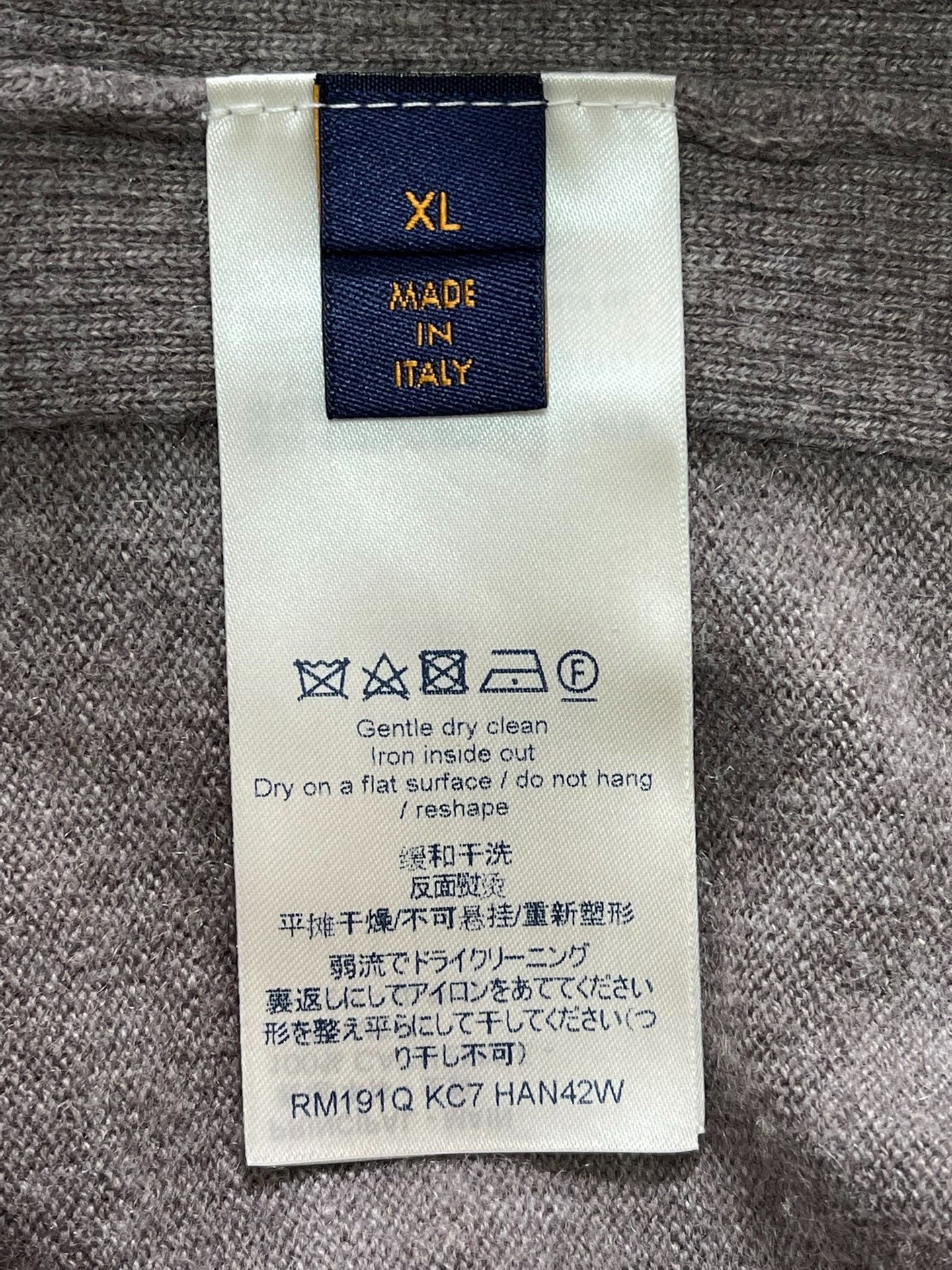 Louis Vuitton Louis Vuitton LV cashmere sweater Nextarrow-2412 Size US XL / EU 56 / 4 - 5 Thumbnail