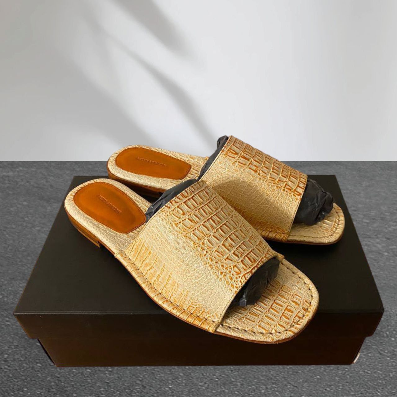 Melvin & Hamilton Exclusive Melvin & Hamilton Slides - Size 39 Size US 8 / IT 38 - 2 Thumbnail
