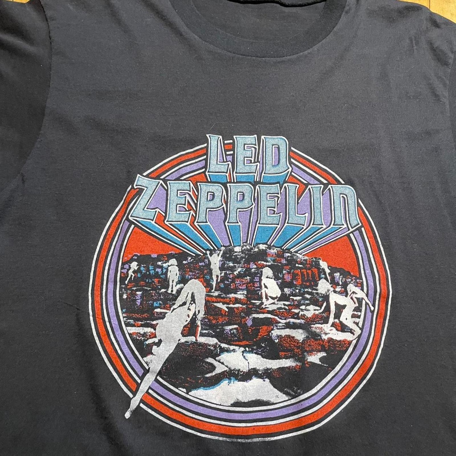Other Vintage Led Zeppelin Houses of the Holy T Shirt Mens L Tee Size US L / EU 52-54 / 3 - 2 Thumbnail