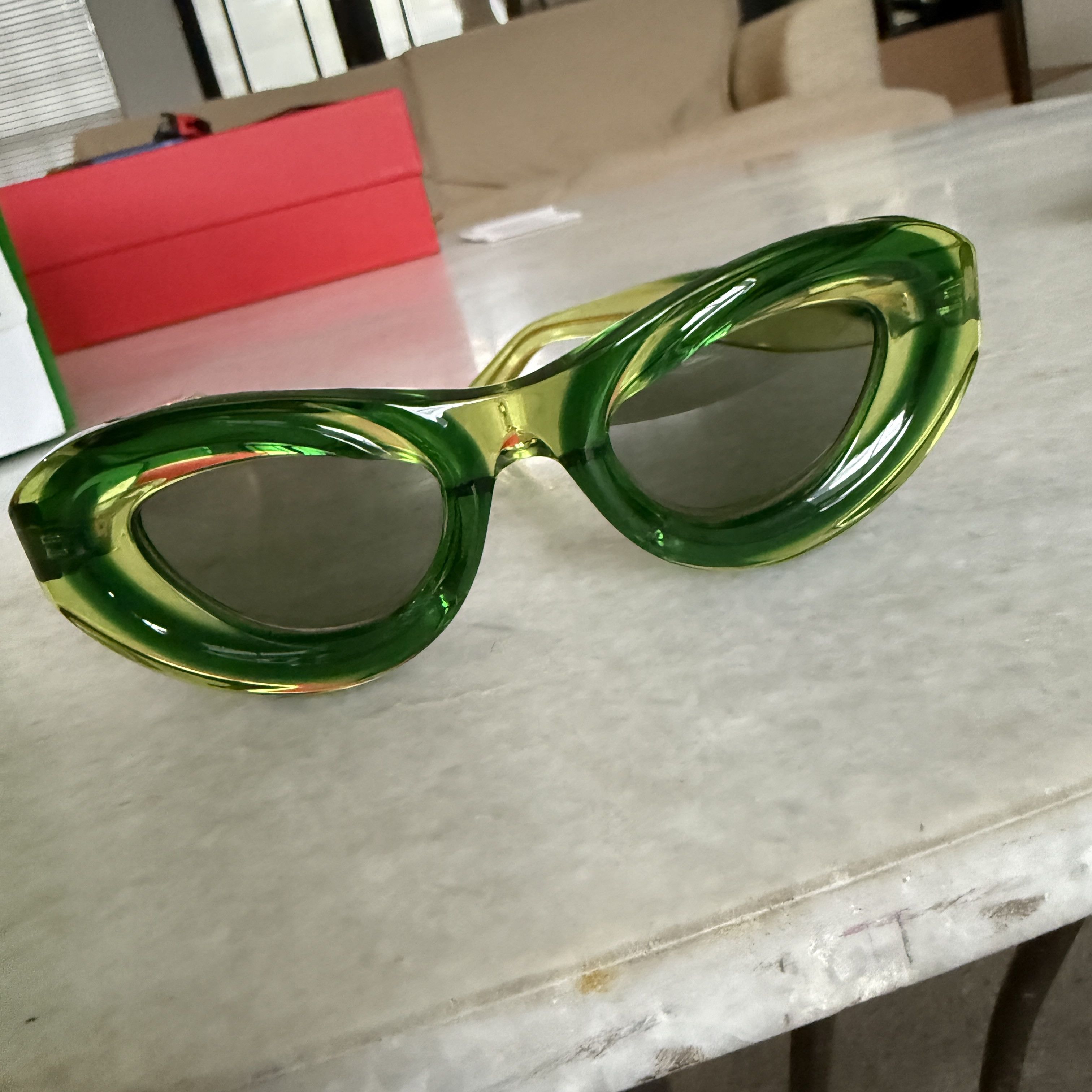 Bottega Veneta BOTTEGA VENETA Women's Green Cat Eye Sunglasses 703244 Size ONE SIZE - 6 Thumbnail