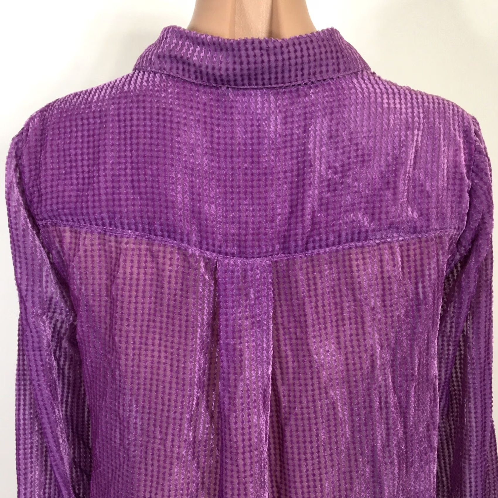 Anthropologie VINTAGE Anthropologie Akemi + Kin Purple Velvet Duster Tunic Dress S Womens Midi Button Sheer WV Size S / US 4 / IT 40 - 7 Thumbnail