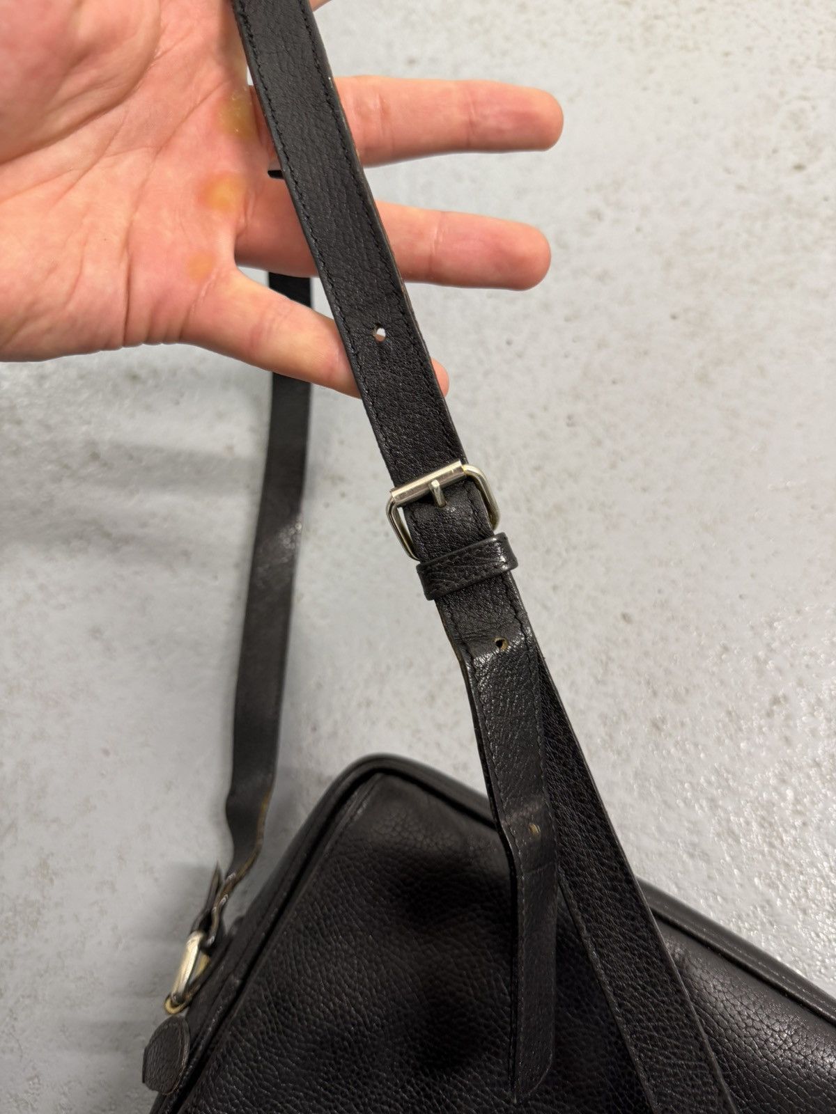 Fendi Vintage Fendi Leather Crossbody Bag Size ONE SIZE - 11 Thumbnail